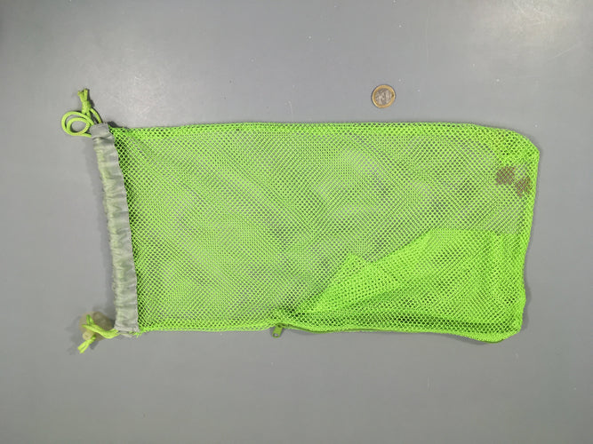 Filet de bain, vert avec une ventouse, moins cher chez Petit Kiwi