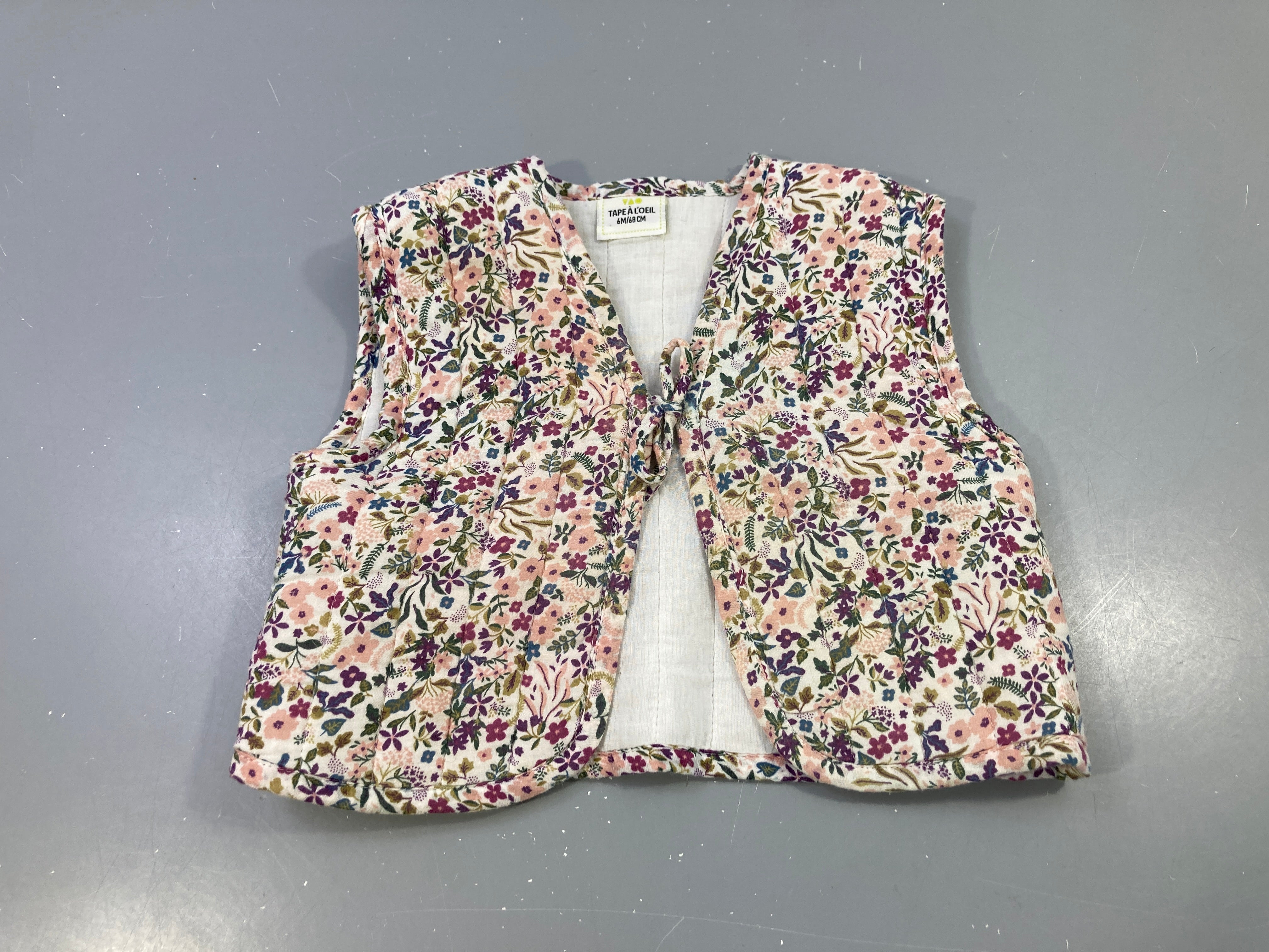 Gilet s.m fleuri matelassé