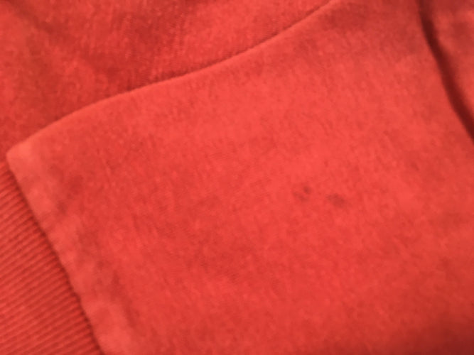 Sweat rouge boost, tache à la manche, moins cher chez Petit Kiwi