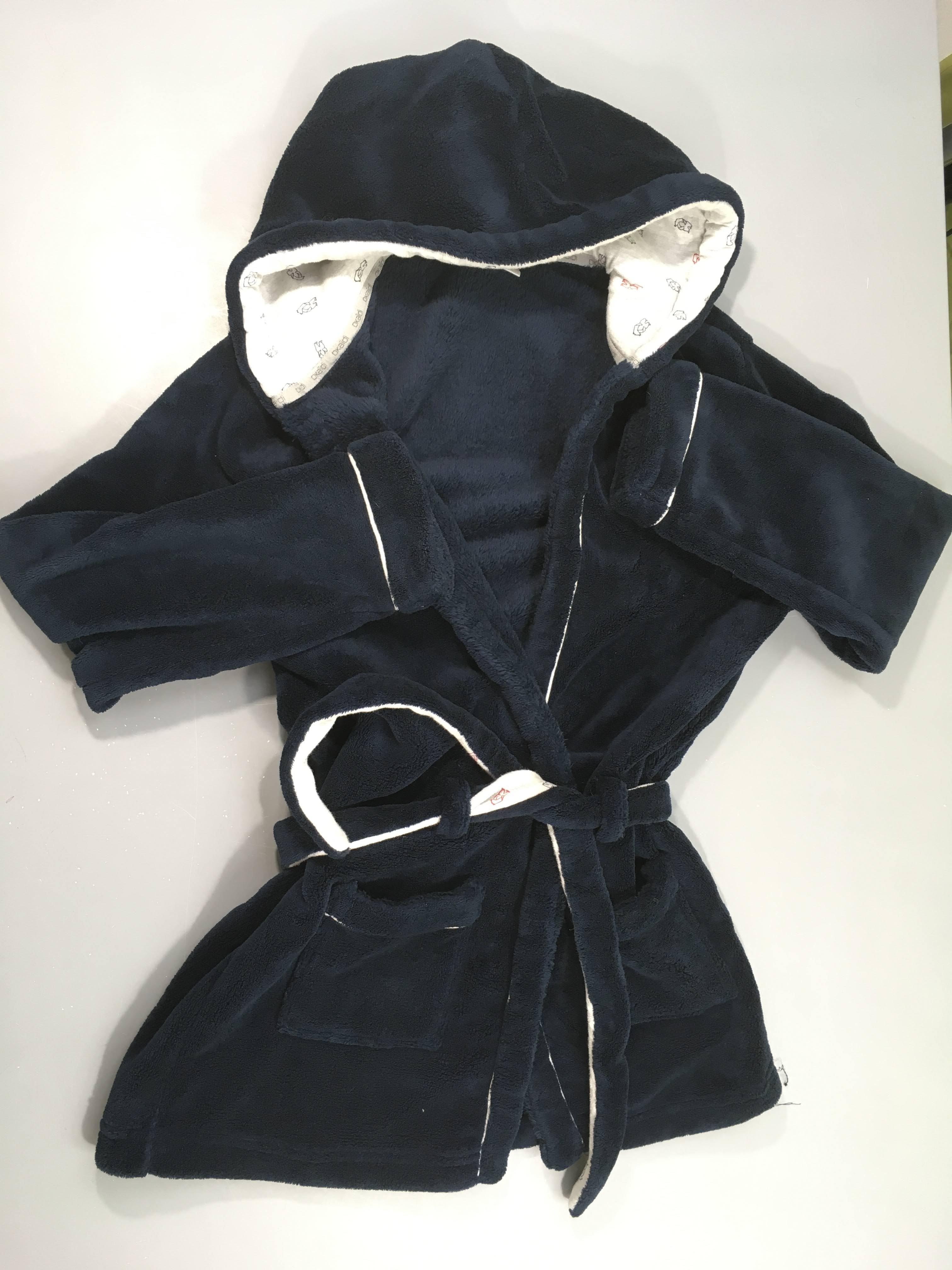 Peignoir à capuche velours bleu foncé