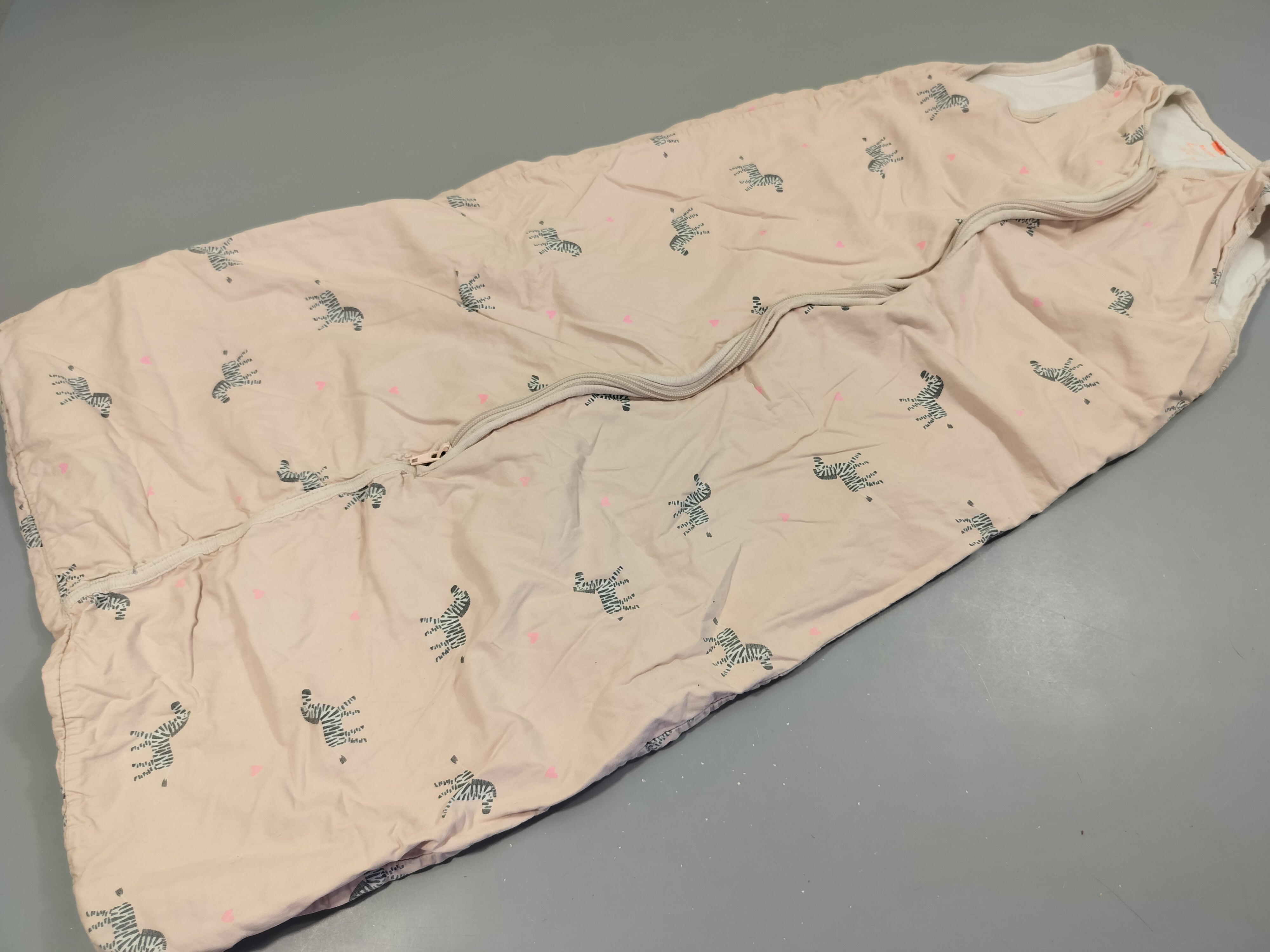Sac de couchage s.m zippé rose pâle , zèbres.