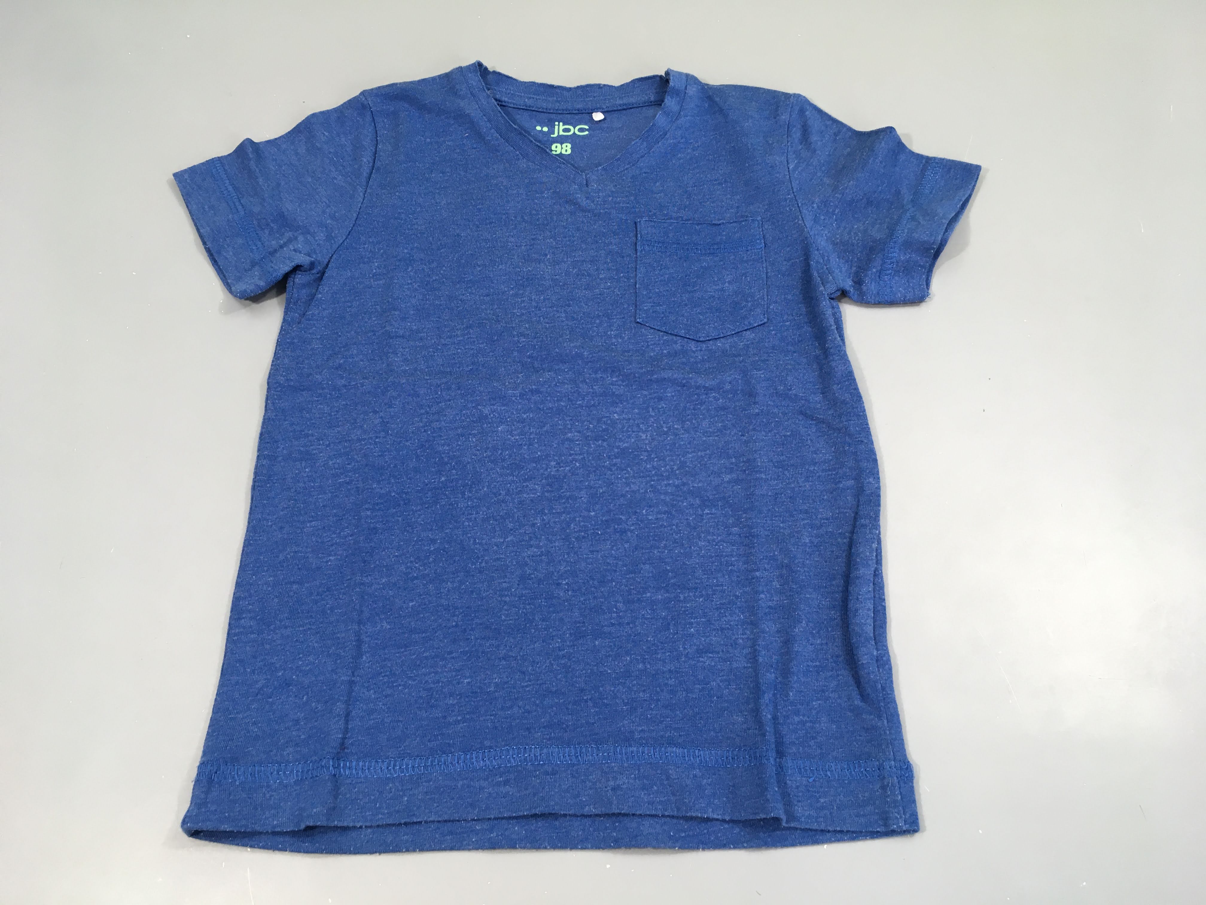 T-shirt m.c bleu chiné col V
