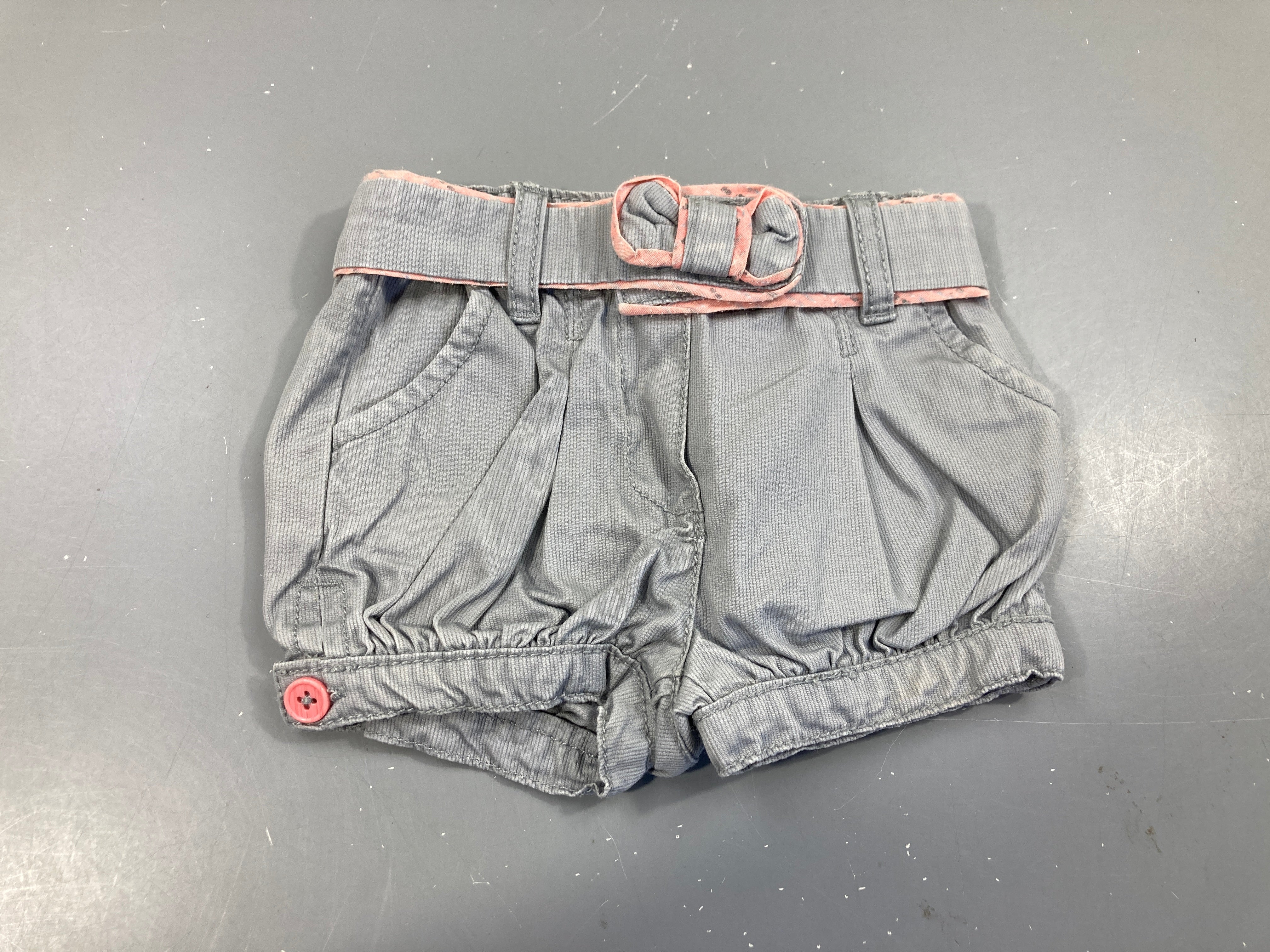 Short velours côtelé gris noeud