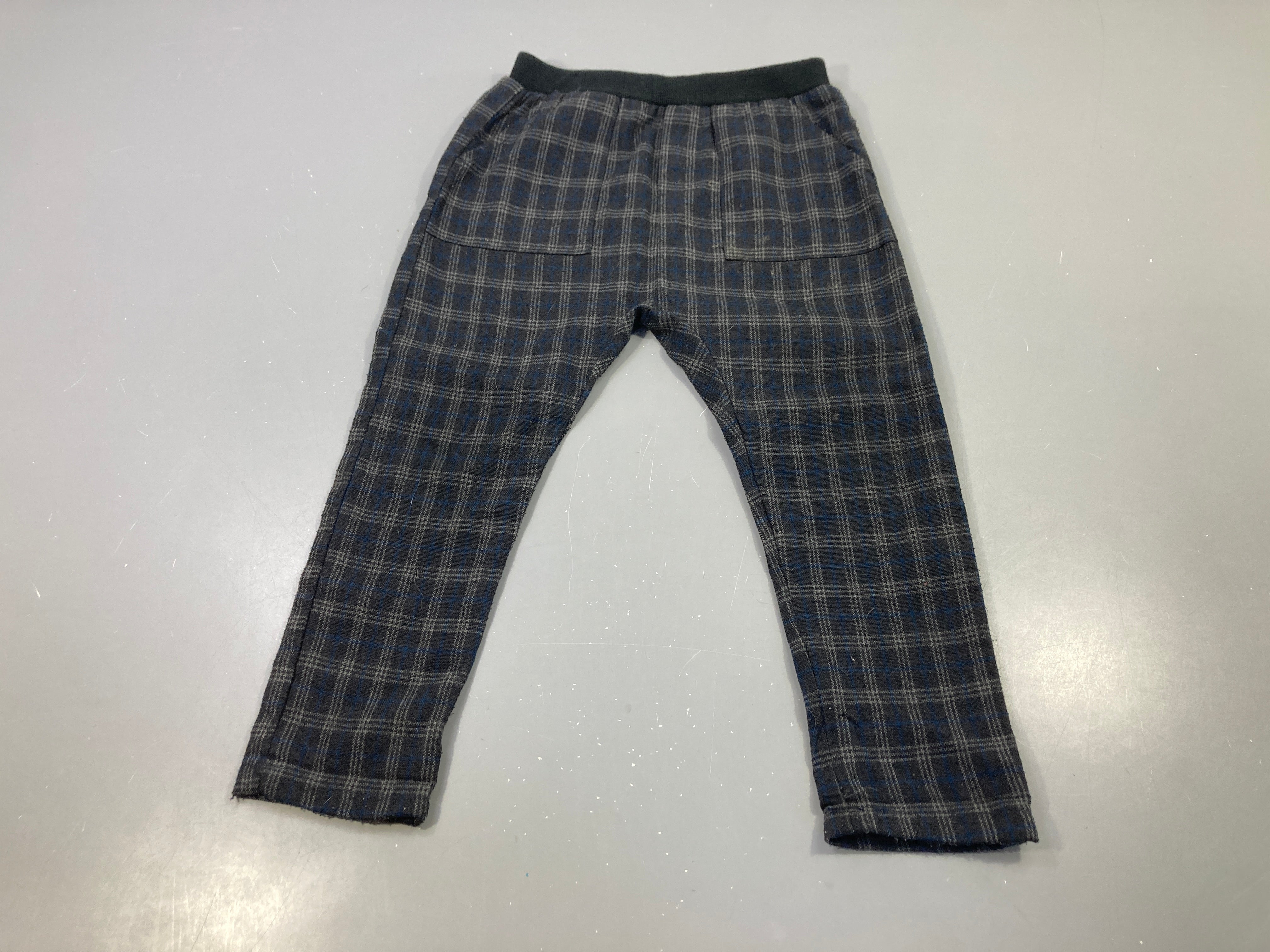 Pantalon à carreaux gris/bleu, poches, taille élastique, bouloché