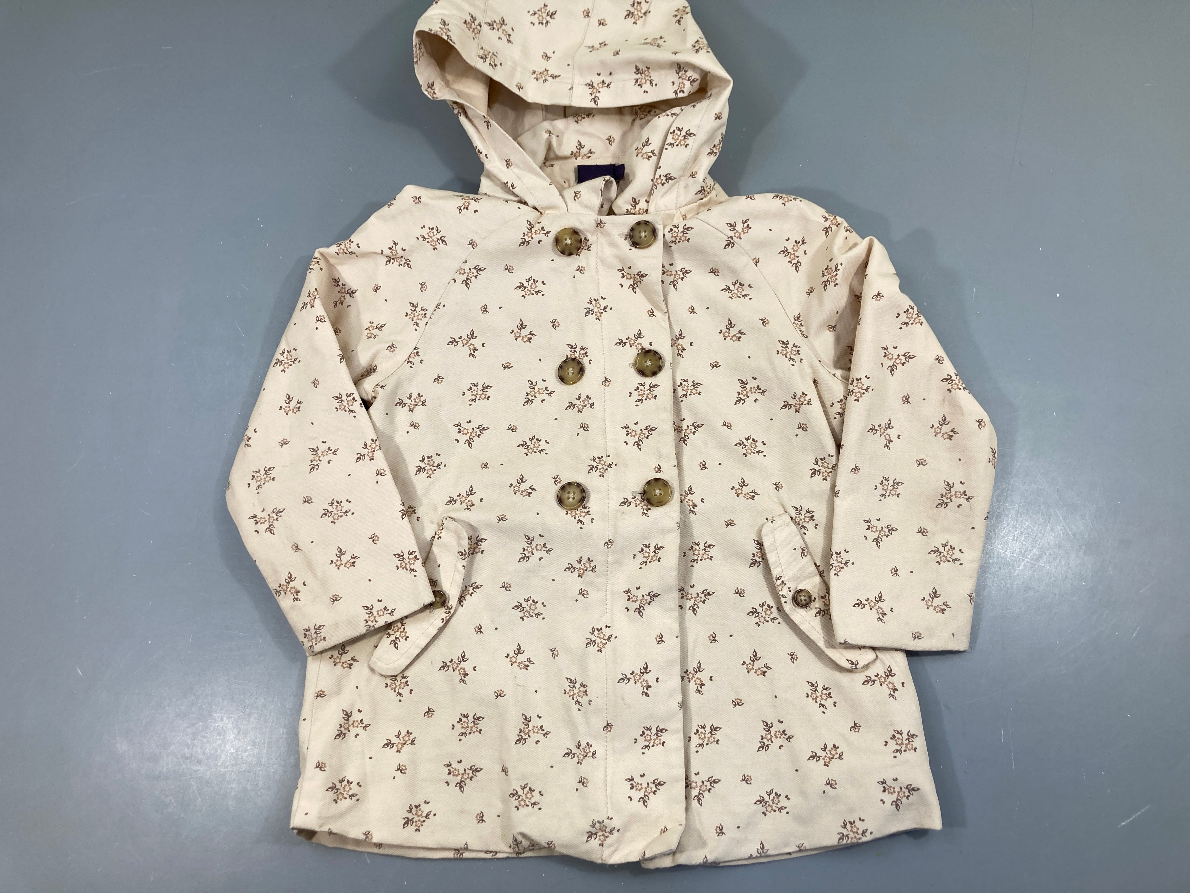 Veste à capuche déperlante beige à capuche fleurs beiges