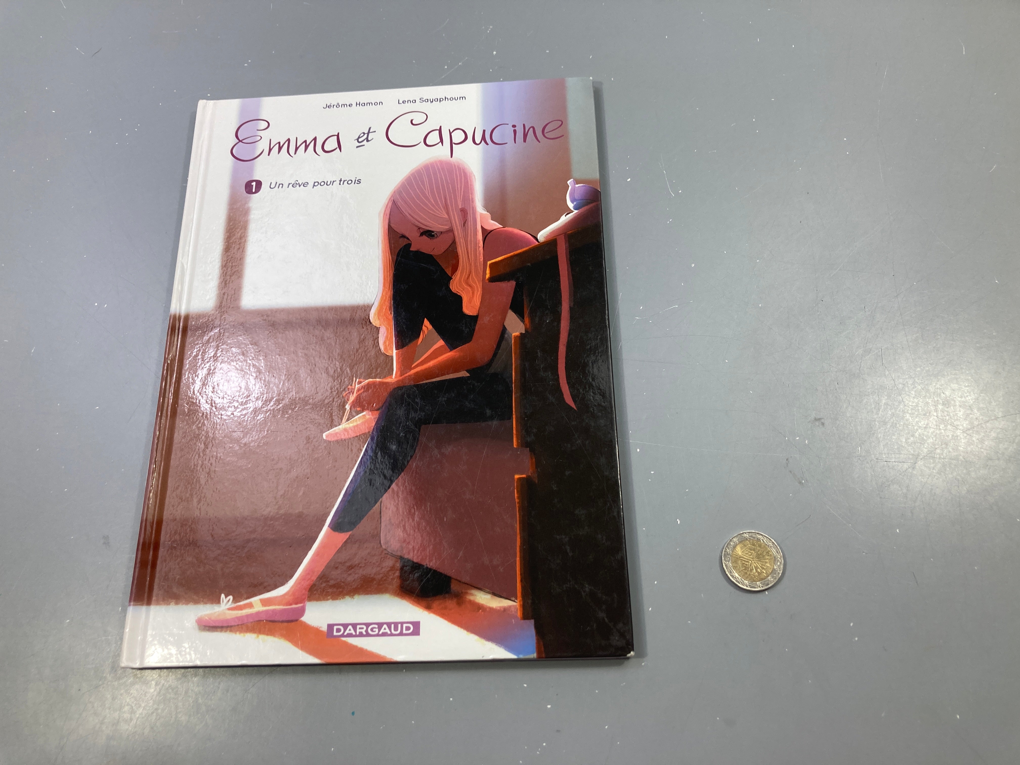 Emma et Capucine 1 - Un rêve pour trois, Jérôme Hamon/Lena Sayaphoum, Dargaud