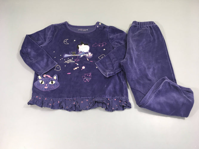 Pyjama 2pcs velours bleu marine/violet sorcière, flocage très légèrement usé, moins cher chez Petit Kiwi