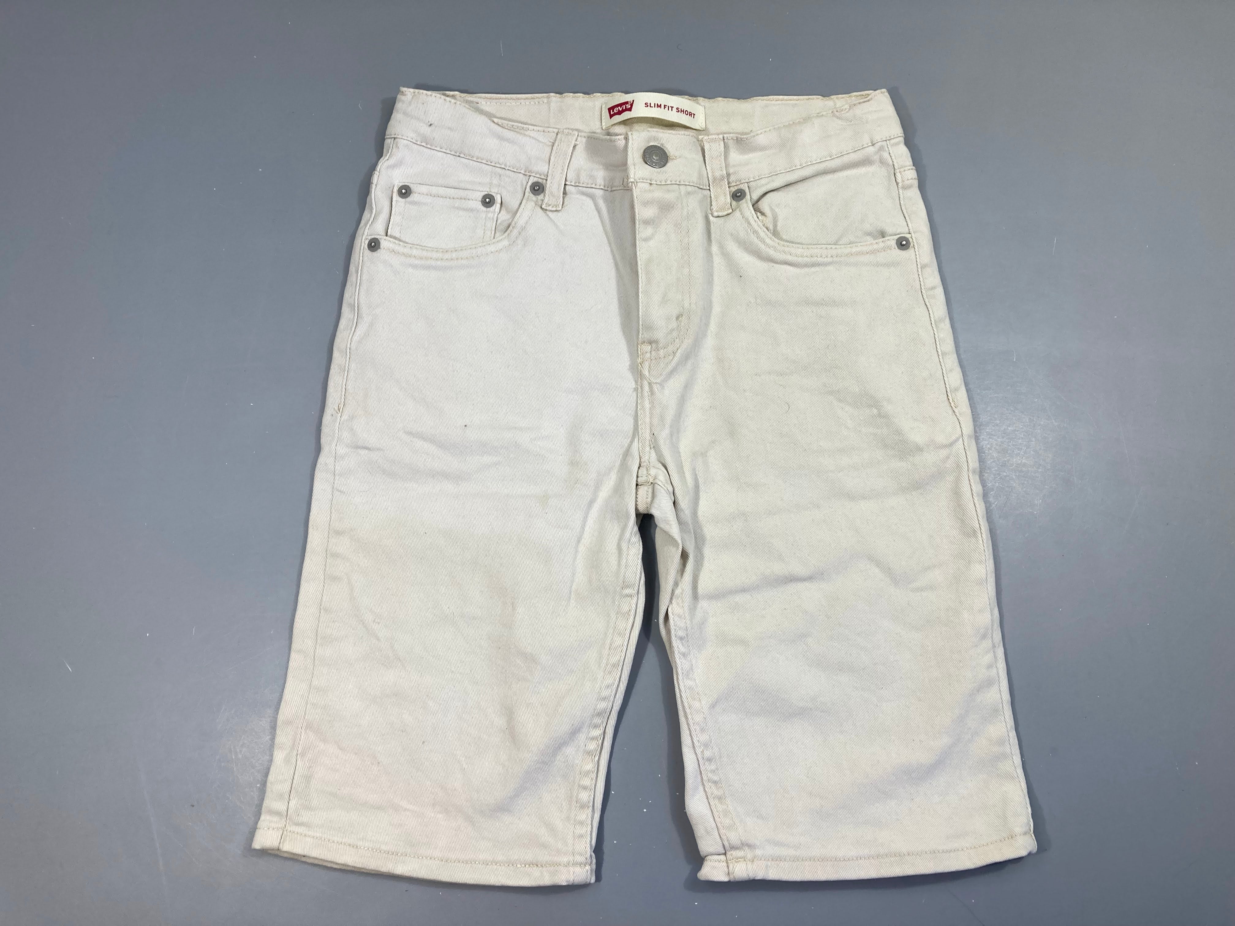 Bermuda beige Slim Fit, légèrment taché