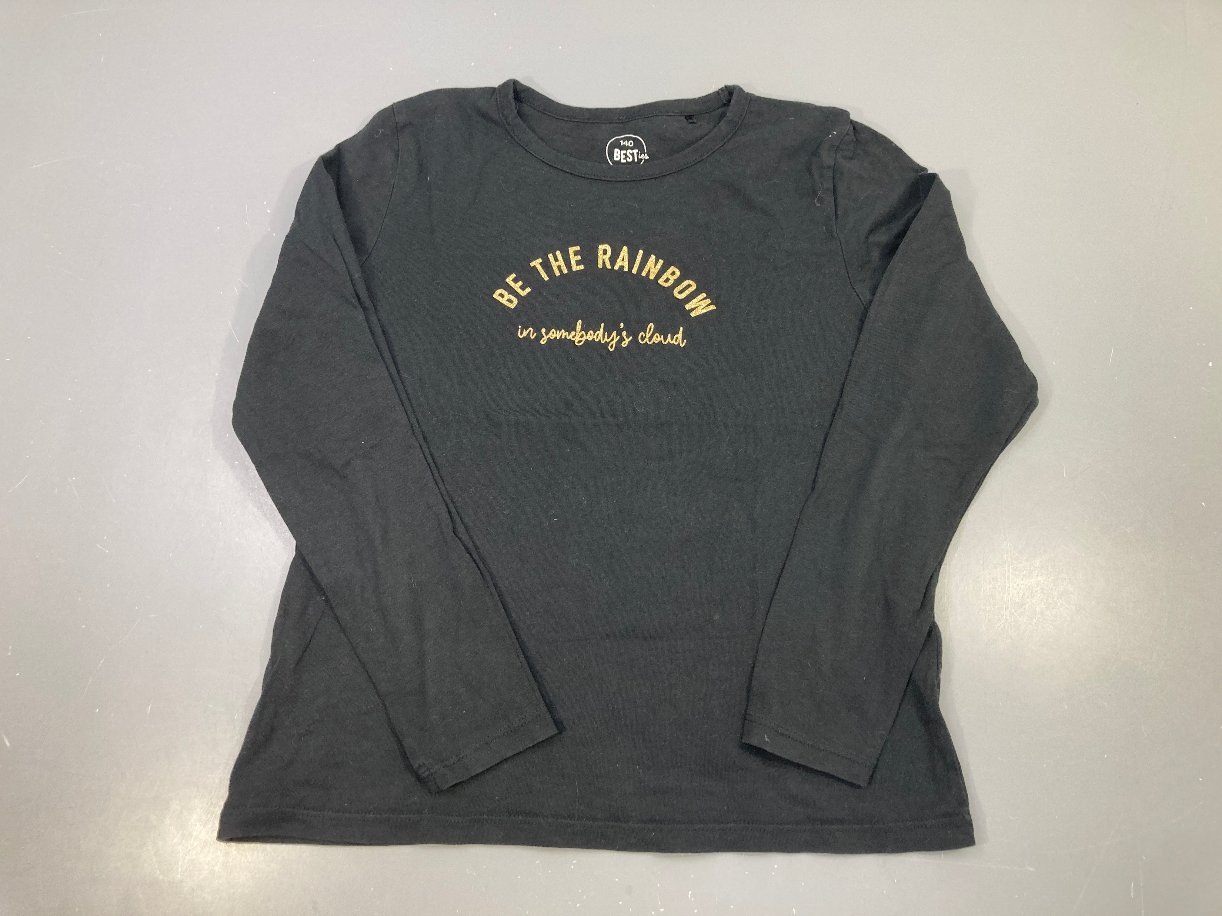T-shirt m.l noir Be the rainbow, Besties