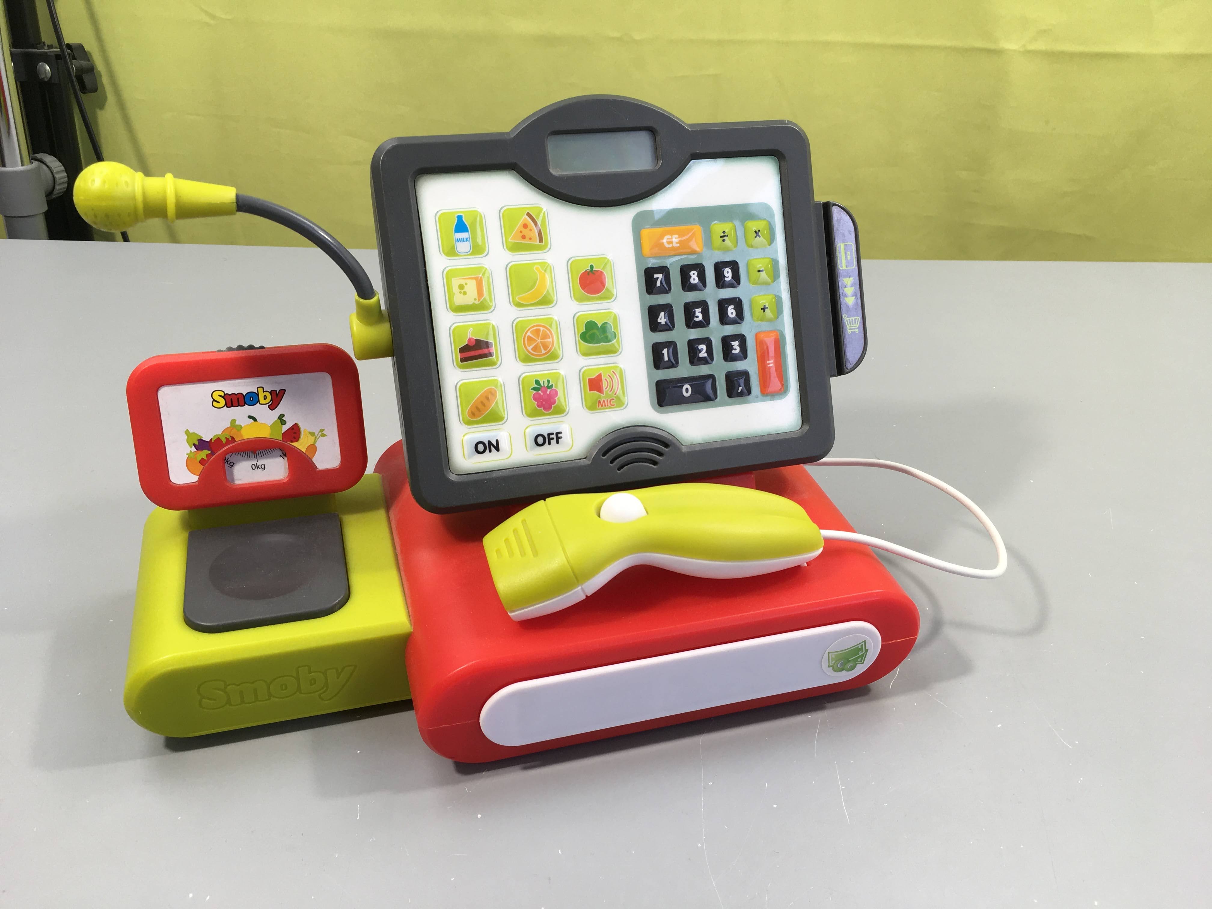 Caisse enregistreuse électronique-Fonctionne-Fils apparents