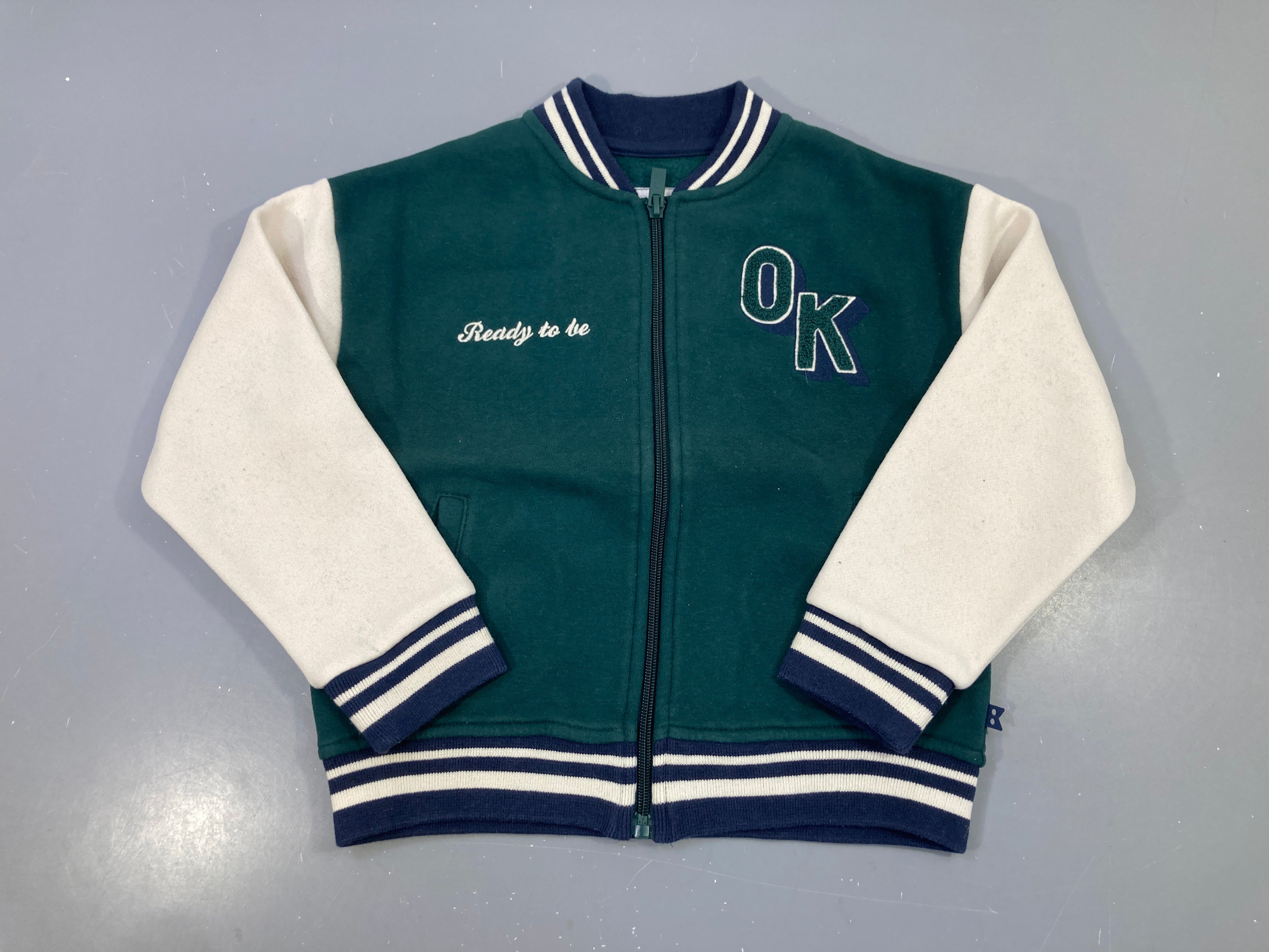 Sweat zippé bicolore vert écru OK Ready to be