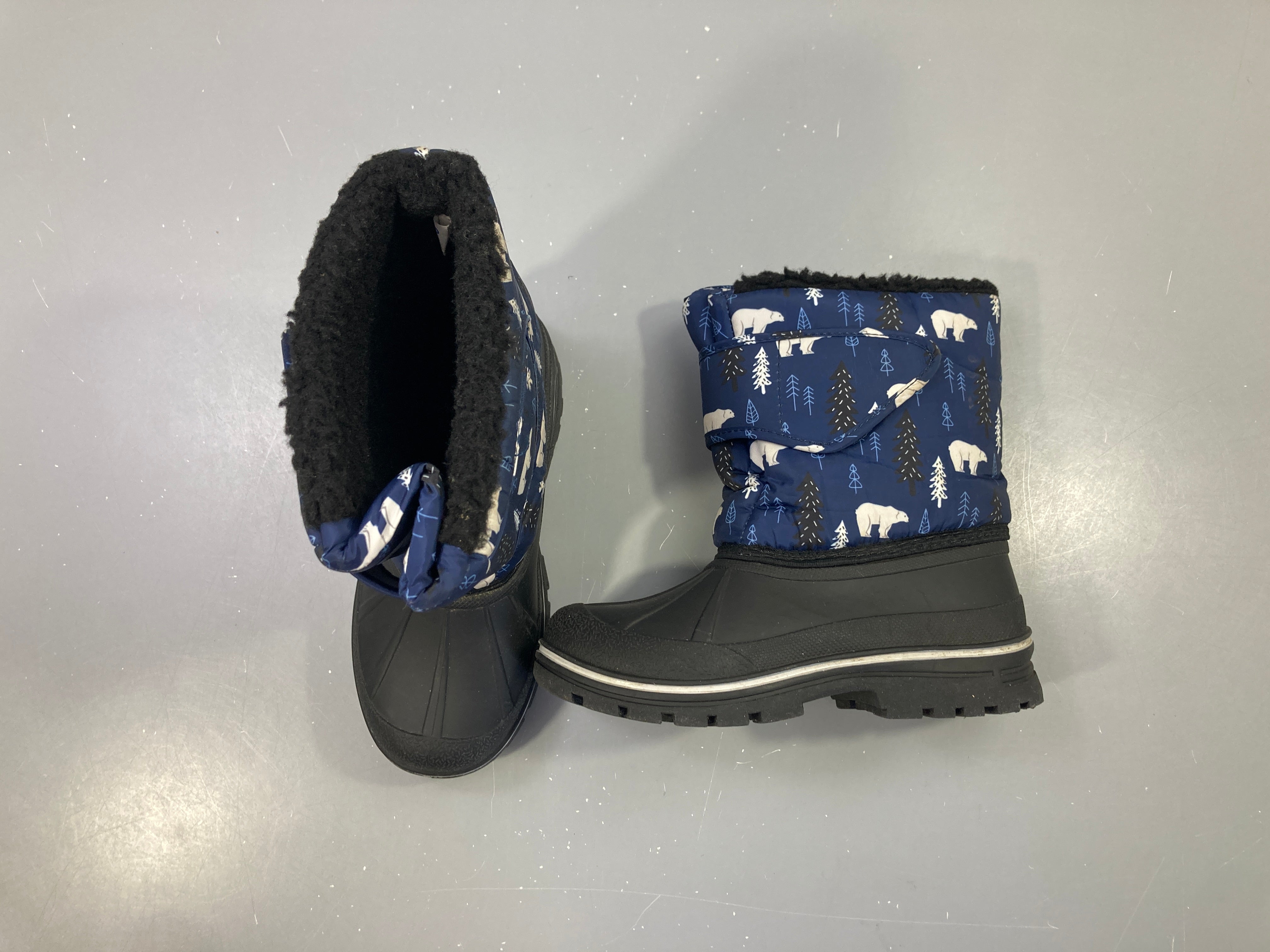 Bottes de neige bleu marine ours polaires sapins