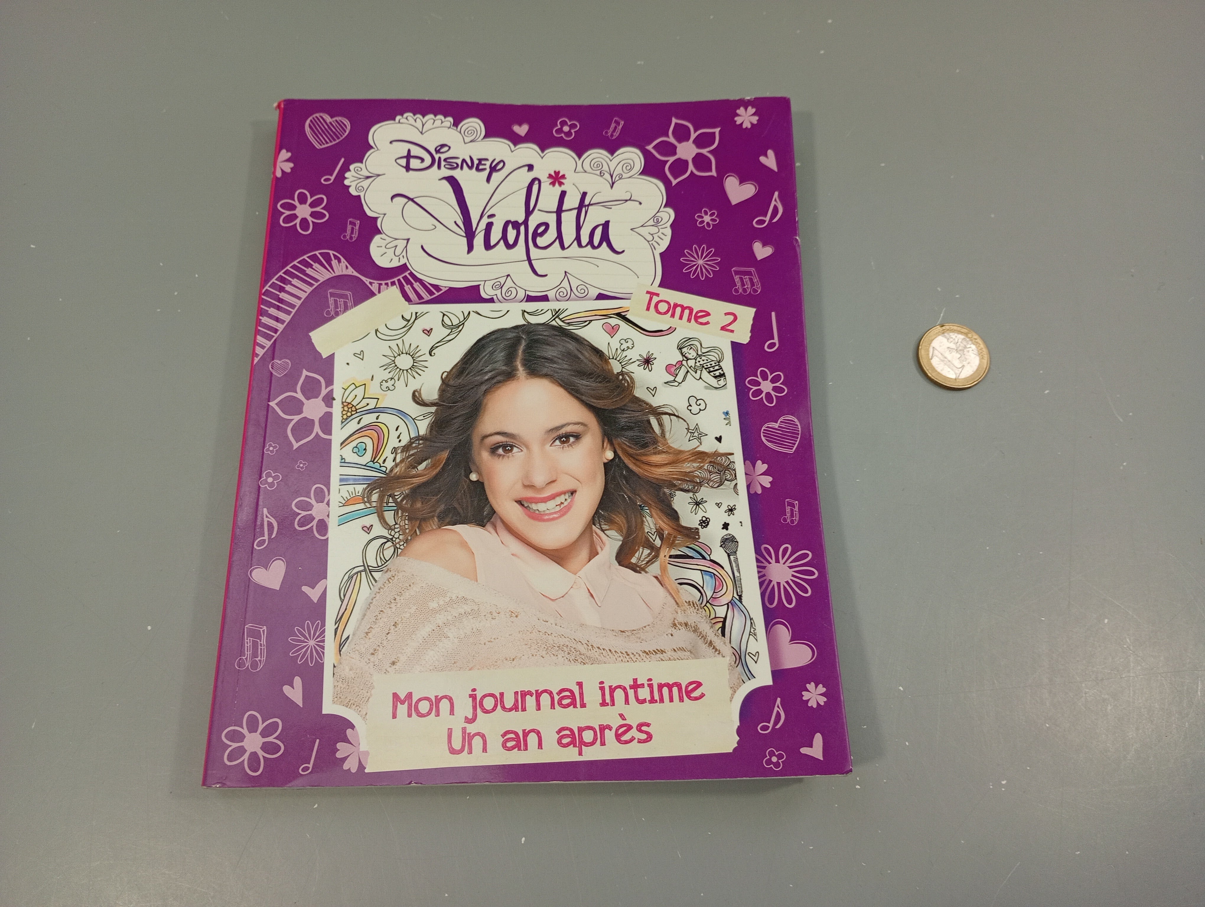 Disney Violetta. Tome 2. Mon journal intime un an après
