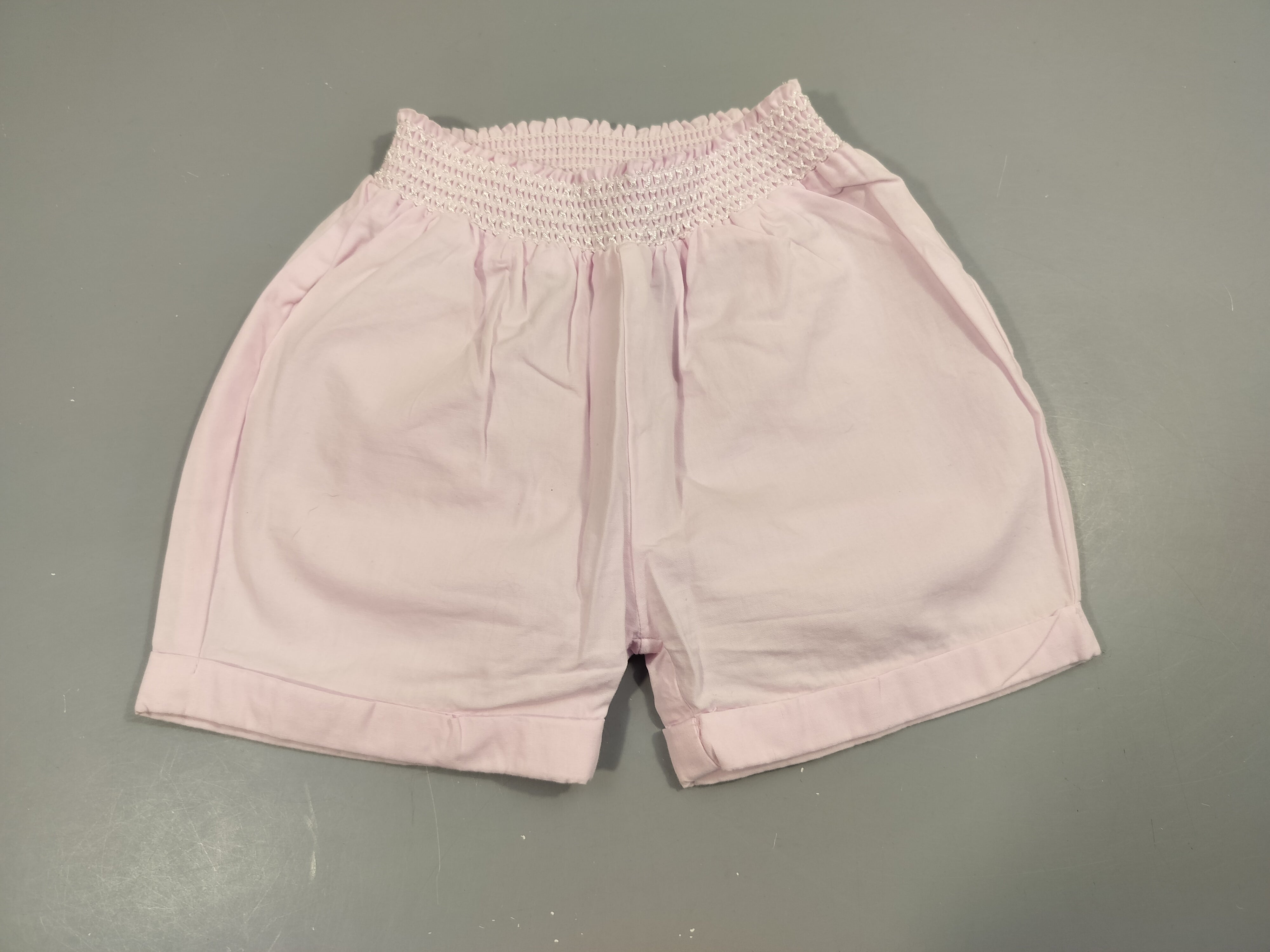 Short rose clair à revers taille élastique 100% coton