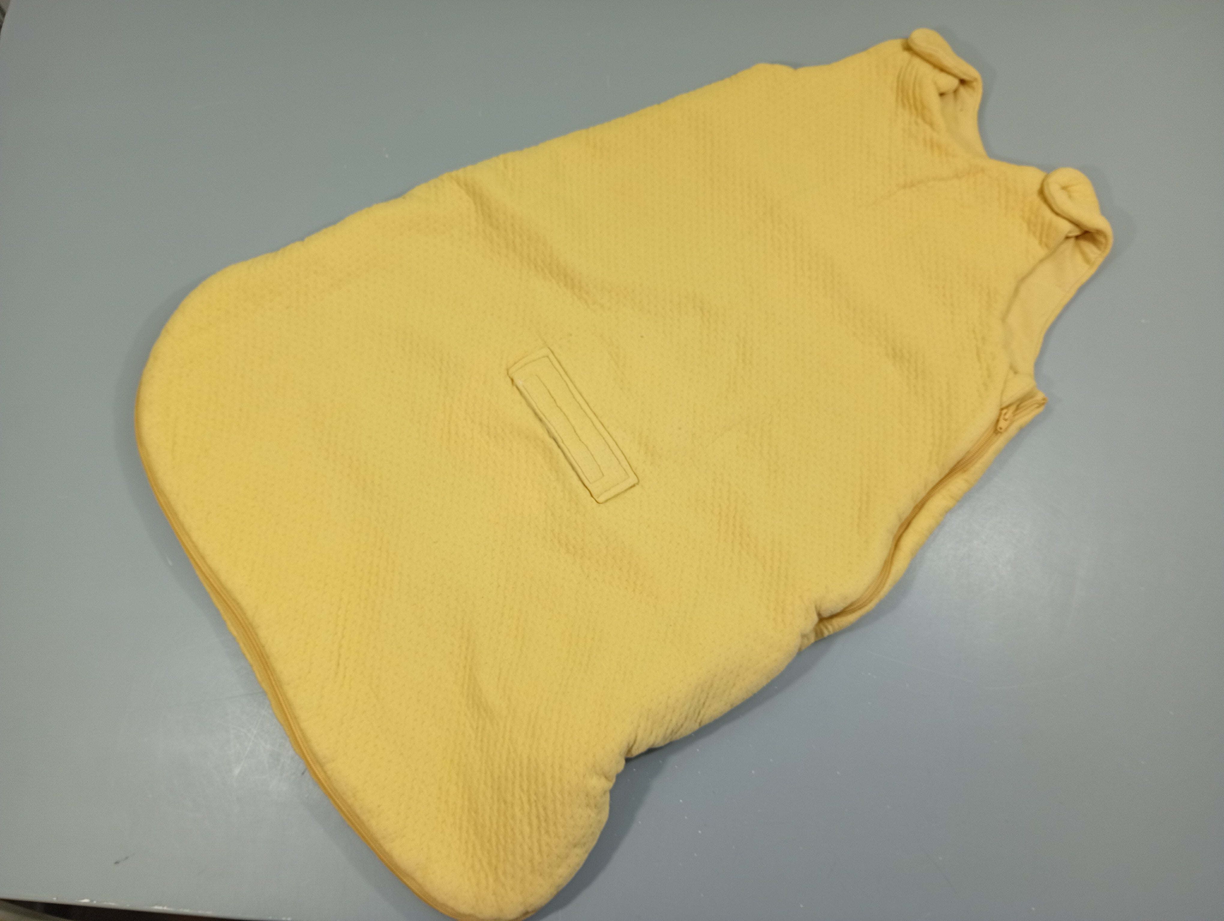 Sac  de couchage s.m jaune texturé