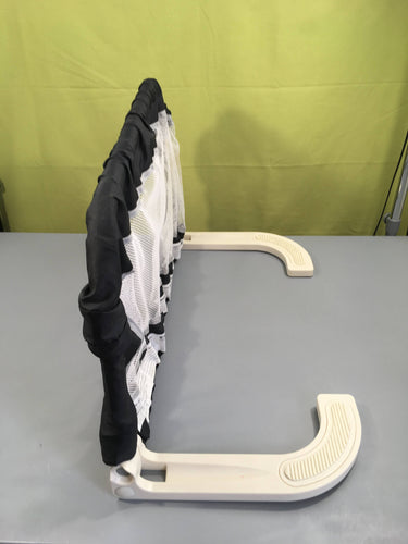 Barrière sécurité pliable Safety 1st, moins cher chez Petit Kiwi