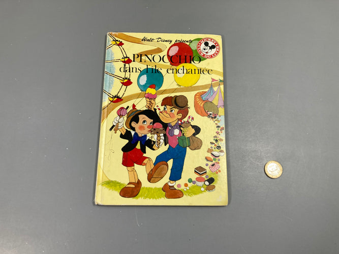 Pinocchio dans l'île enchantée, moins cher chez Petit Kiwi