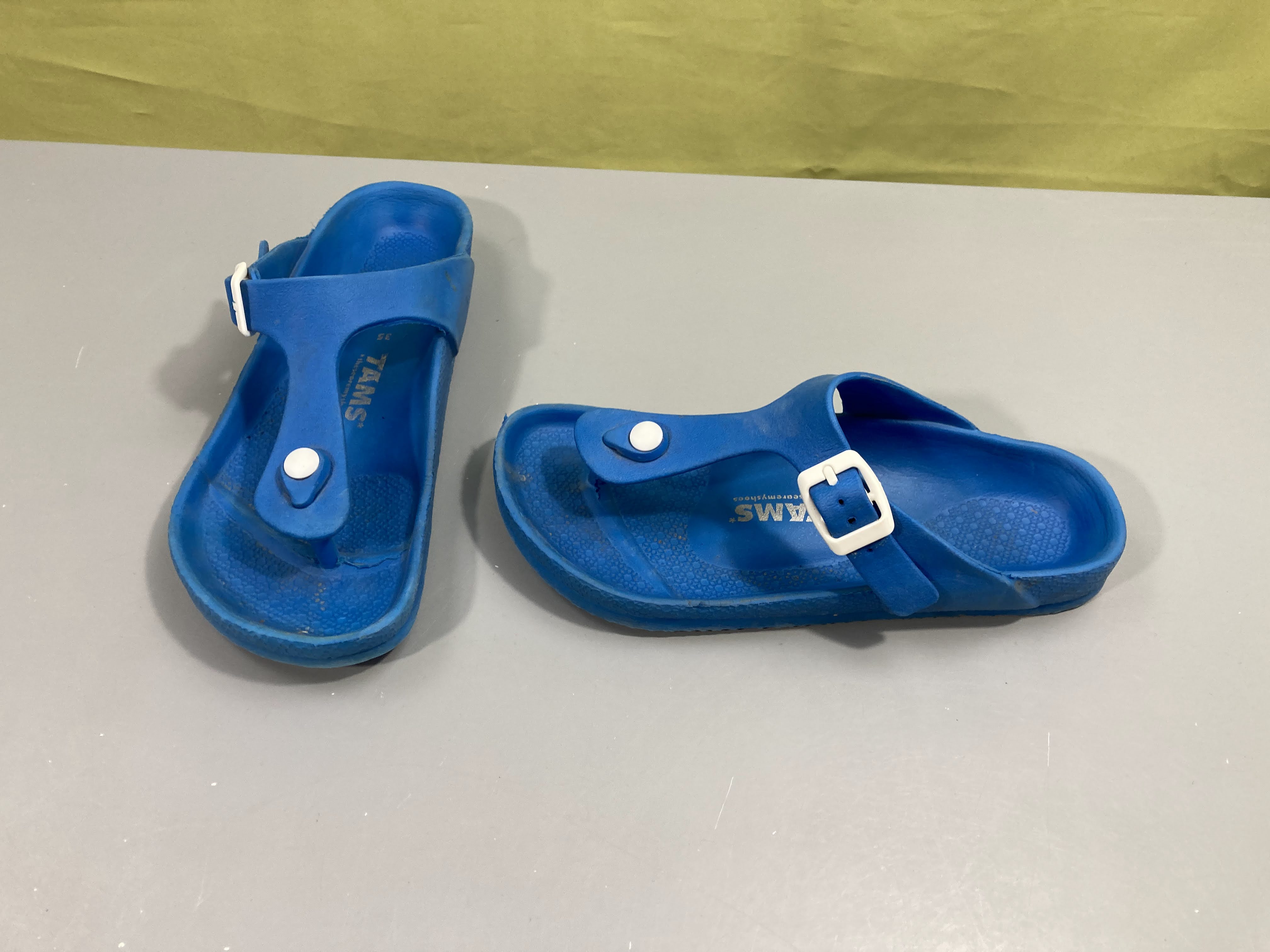 Sandales plastique bleu, Tams, 35