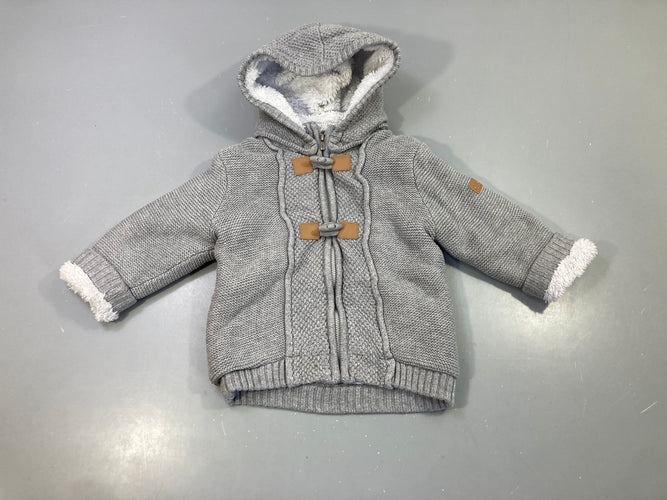 Gilet veste doublé peluche tricot gris chiné, capuche doublée sherpa blanche, boutons duffle, moins cher chez Petit Kiwi