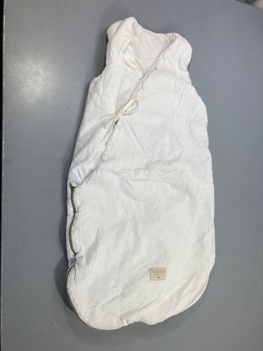 Gigoteuse ouatinée blanche gaufrée, zip côté, cordon capuche à nouer, Nobodinoz, moins cher chez Petit Kiwi