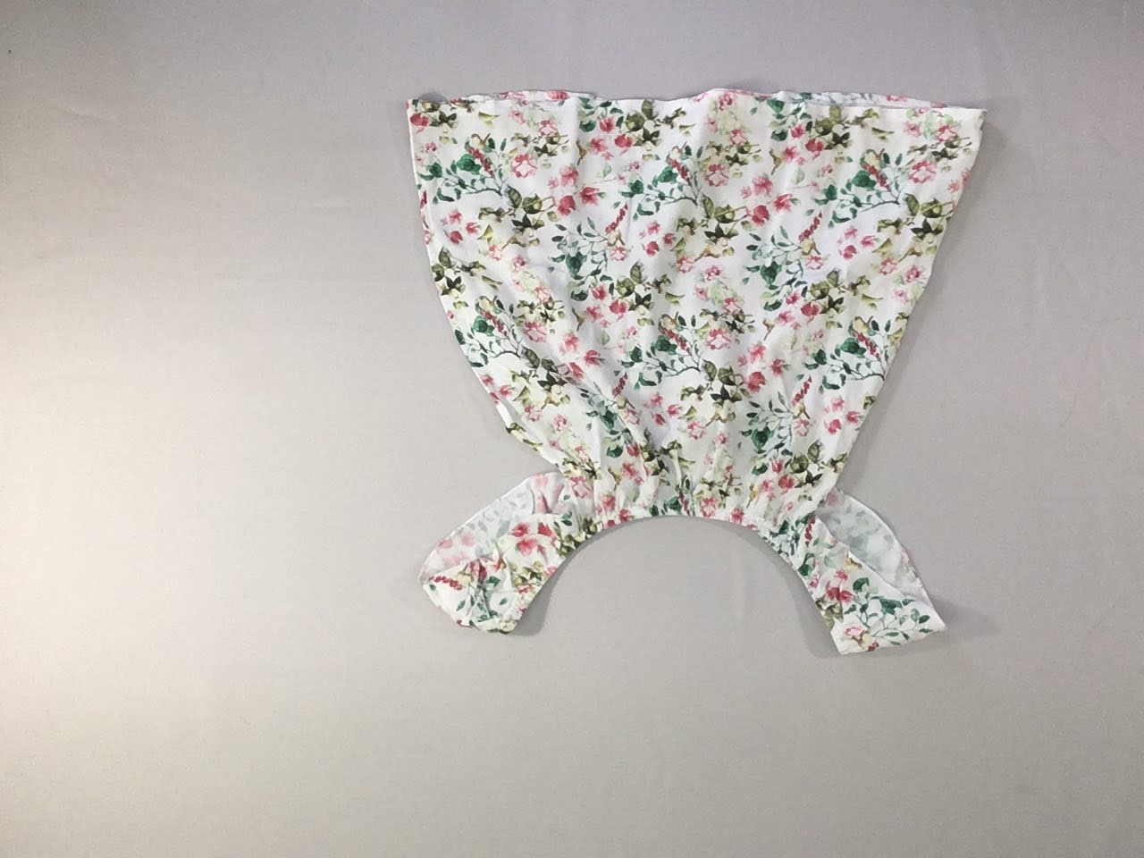 Blouse s.m blanche fleurie