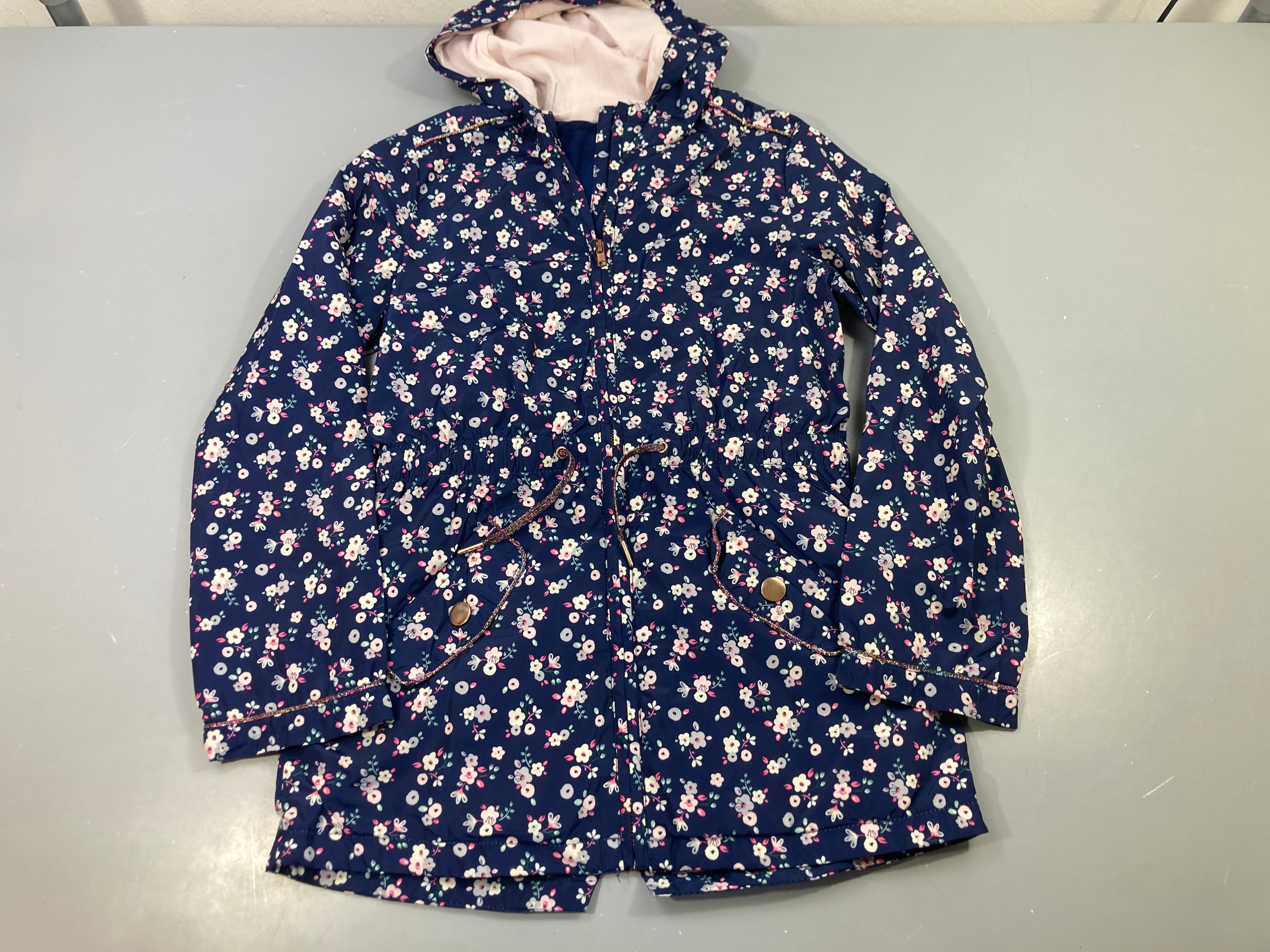 Veste 2 en 1 coupe vent à capuche bleu marine, fleurs blanches/roses avec gilet s.m intégré zippé amovible