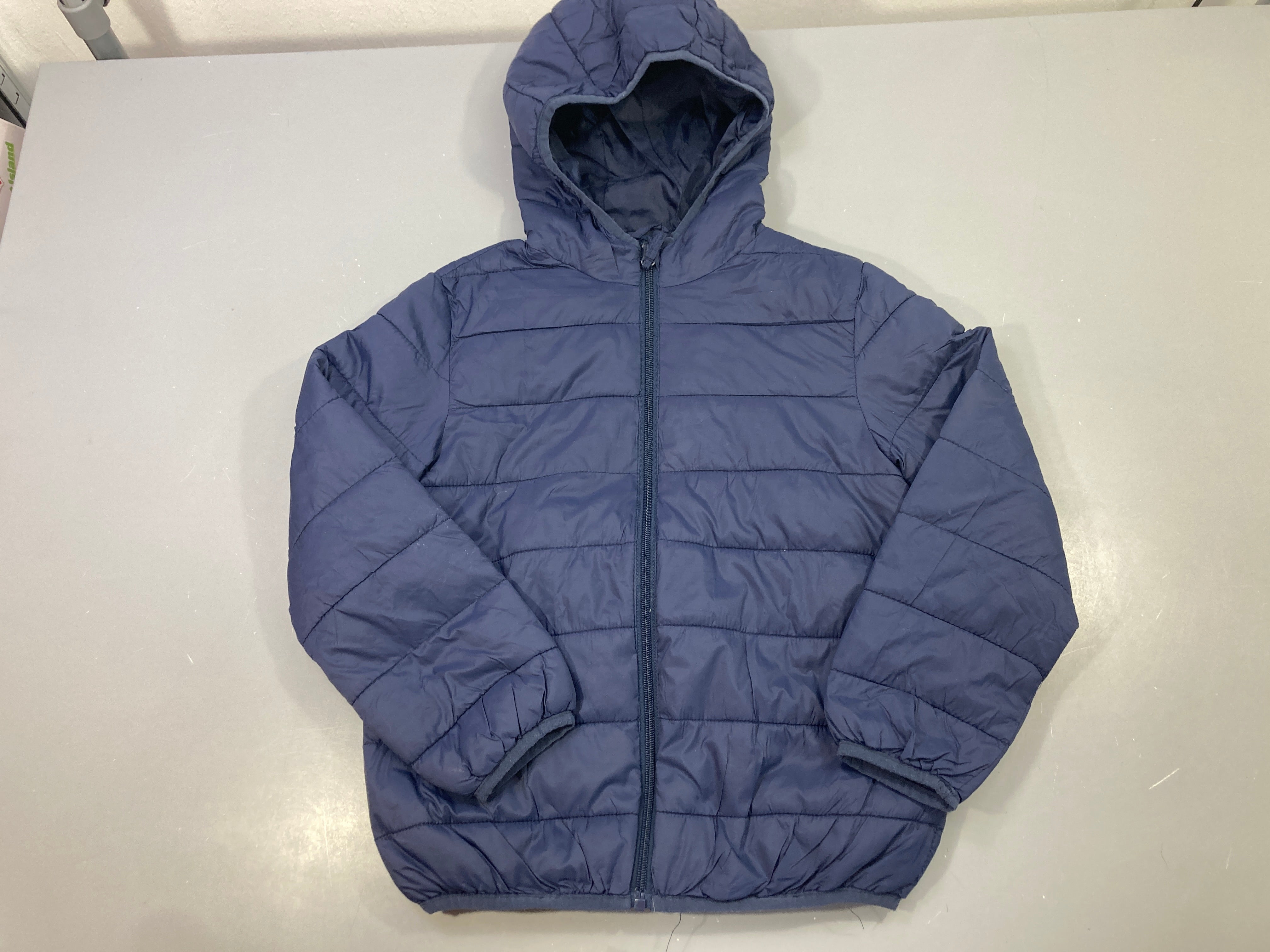 Doudoune extra light bleu marine capuche zippée imperméable