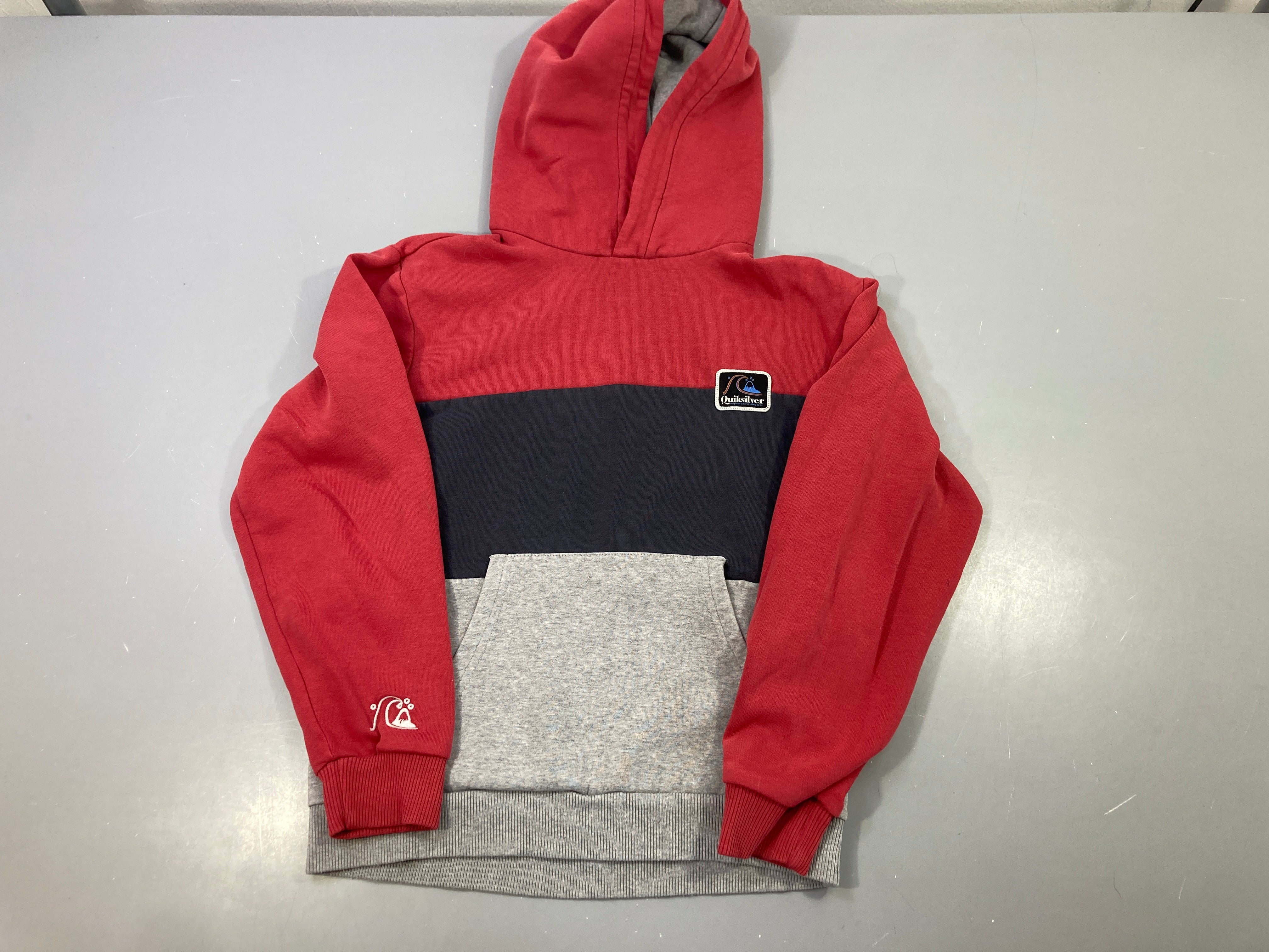Sweat capuche coloRobelock rouge gris marine, Quiksilver