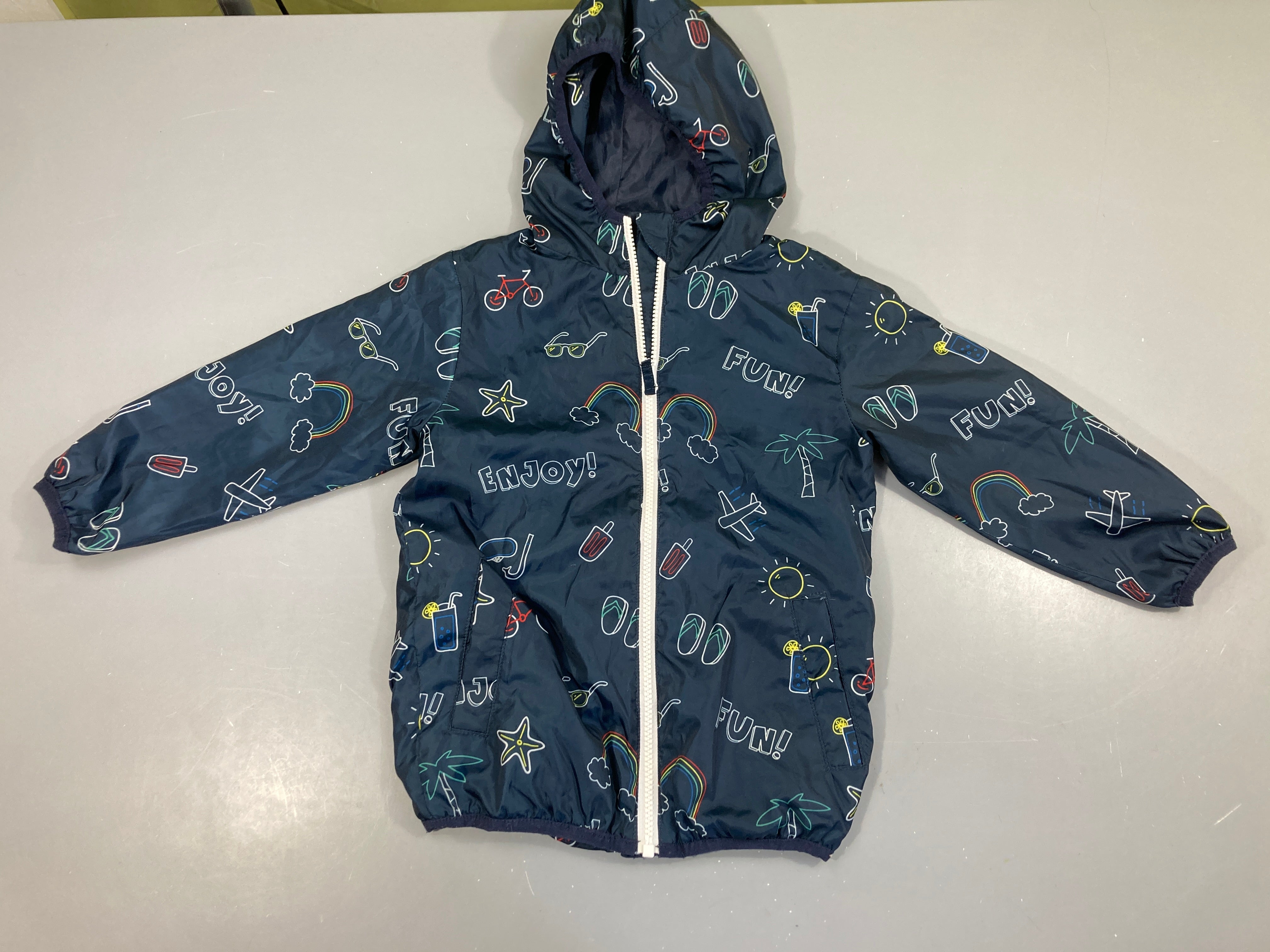 Veste coupe-vent à capuche bleu foncé Enjoy