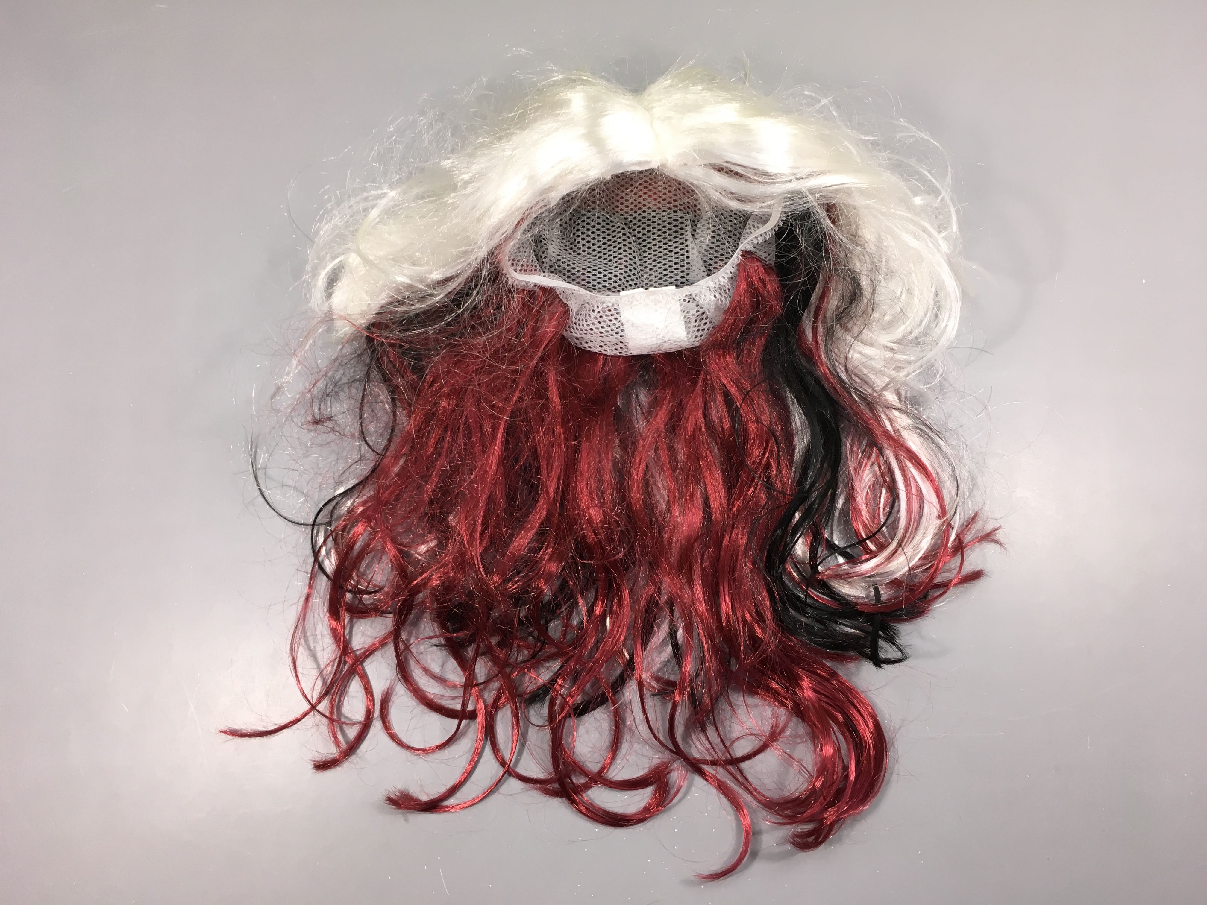 Perruque vampire, Gifi