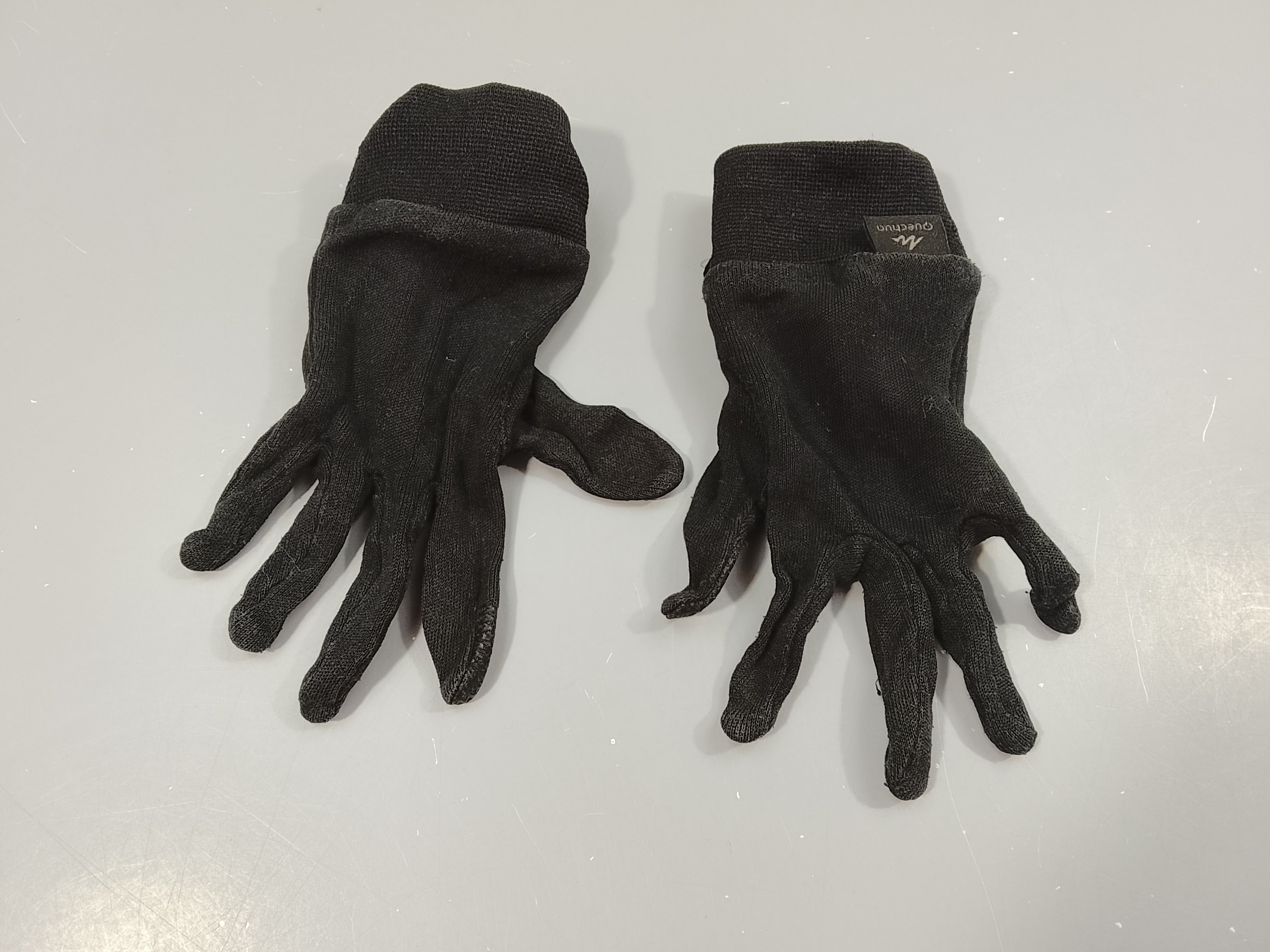 Gants noirs