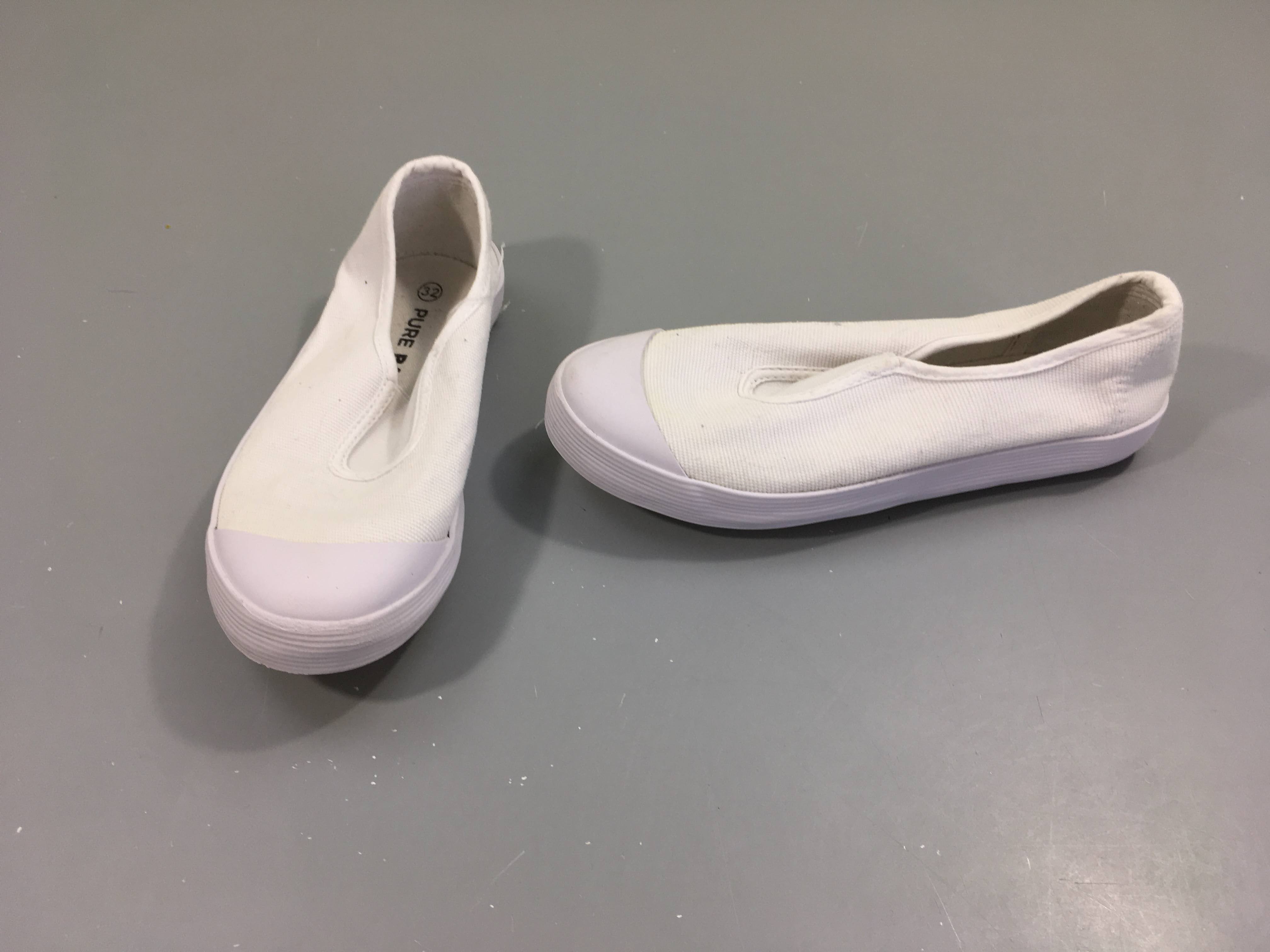 Sandales de gym blanches