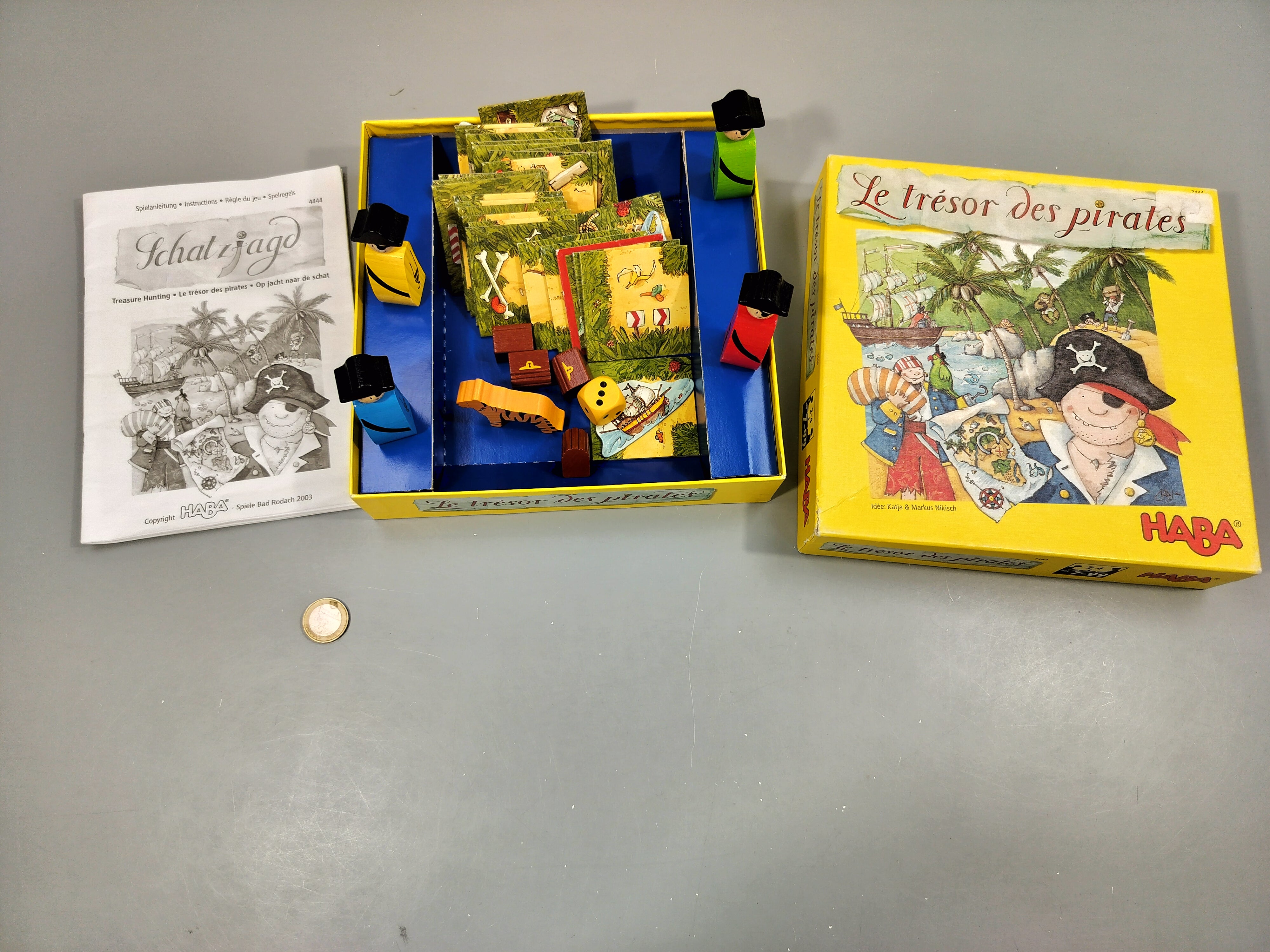 Complet Le trésor des pirates 7+, boîte un peu abîmée