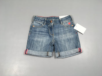 NEUF Short jean coeur à revers