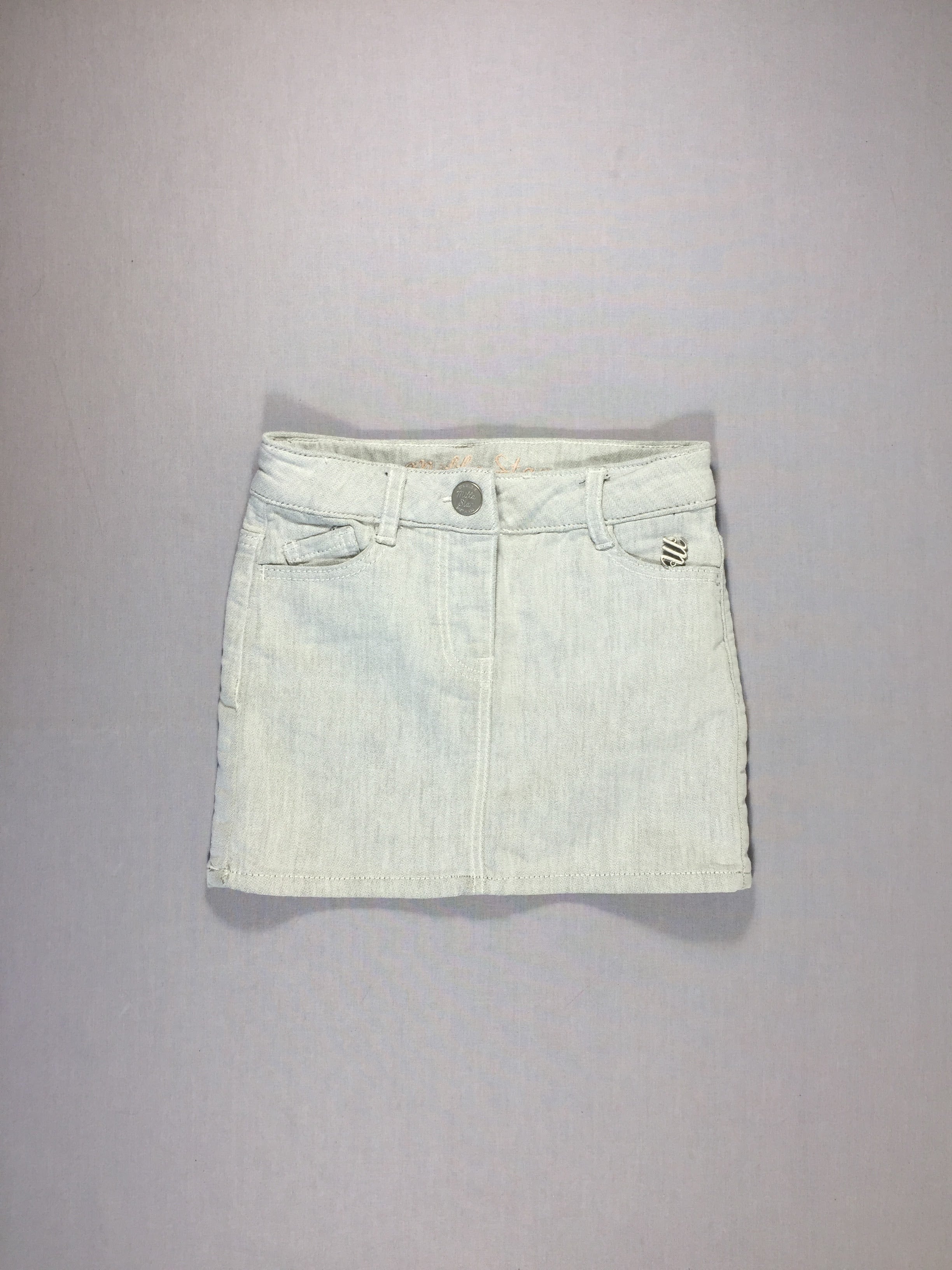 Jupe courte gris clair flammé