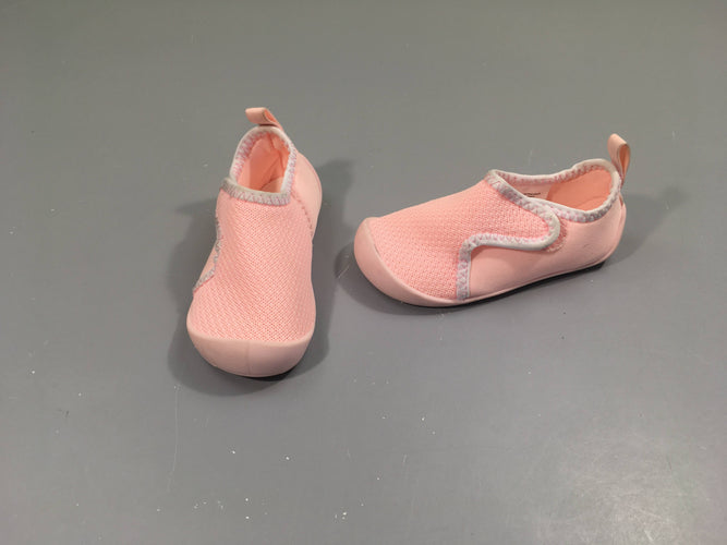 Chaussons de gym rose pâle scratchs, 24, moins cher chez Petit Kiwi
