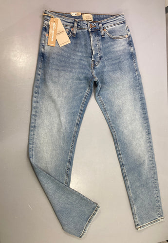 NEUF Jean slim délavé clair, 28/32, moins cher chez Petit Kiwi