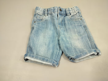 Short en jeans à revers