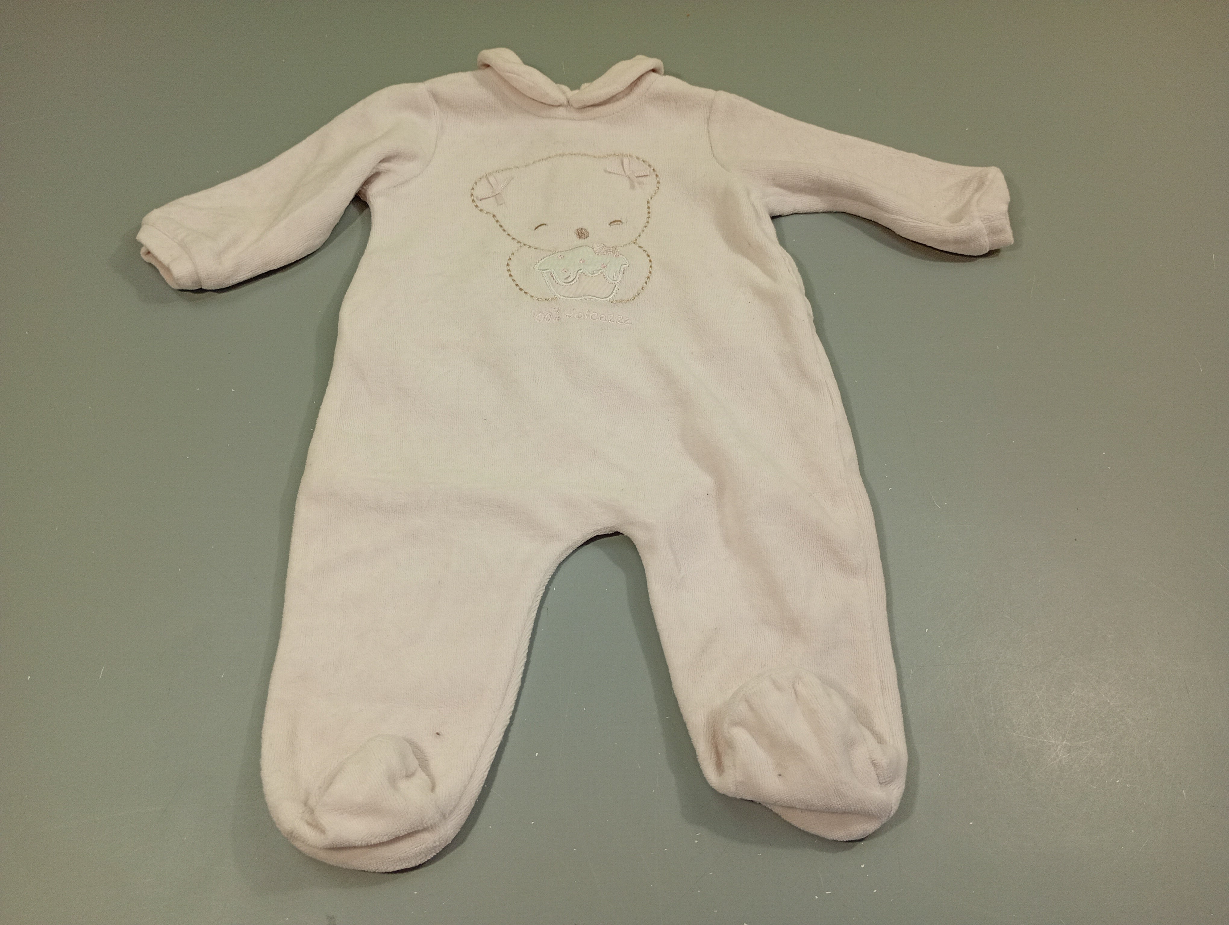 Pyjama velours rose pâle , oursonne cupcake