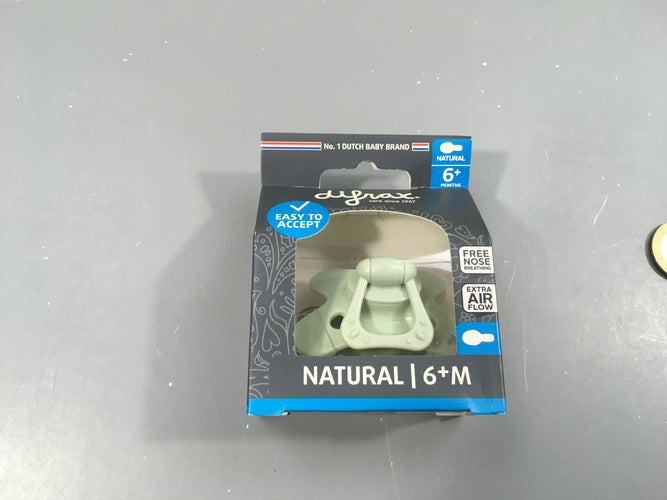 Neuf-Tétine Natural +6m, moins cher chez Petit Kiwi