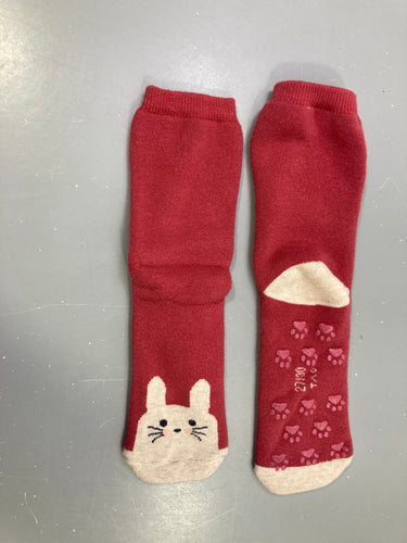 Chaussettes antidérapantes rouge, motif lapin, 27-30, moins cher chez Petit Kiwi