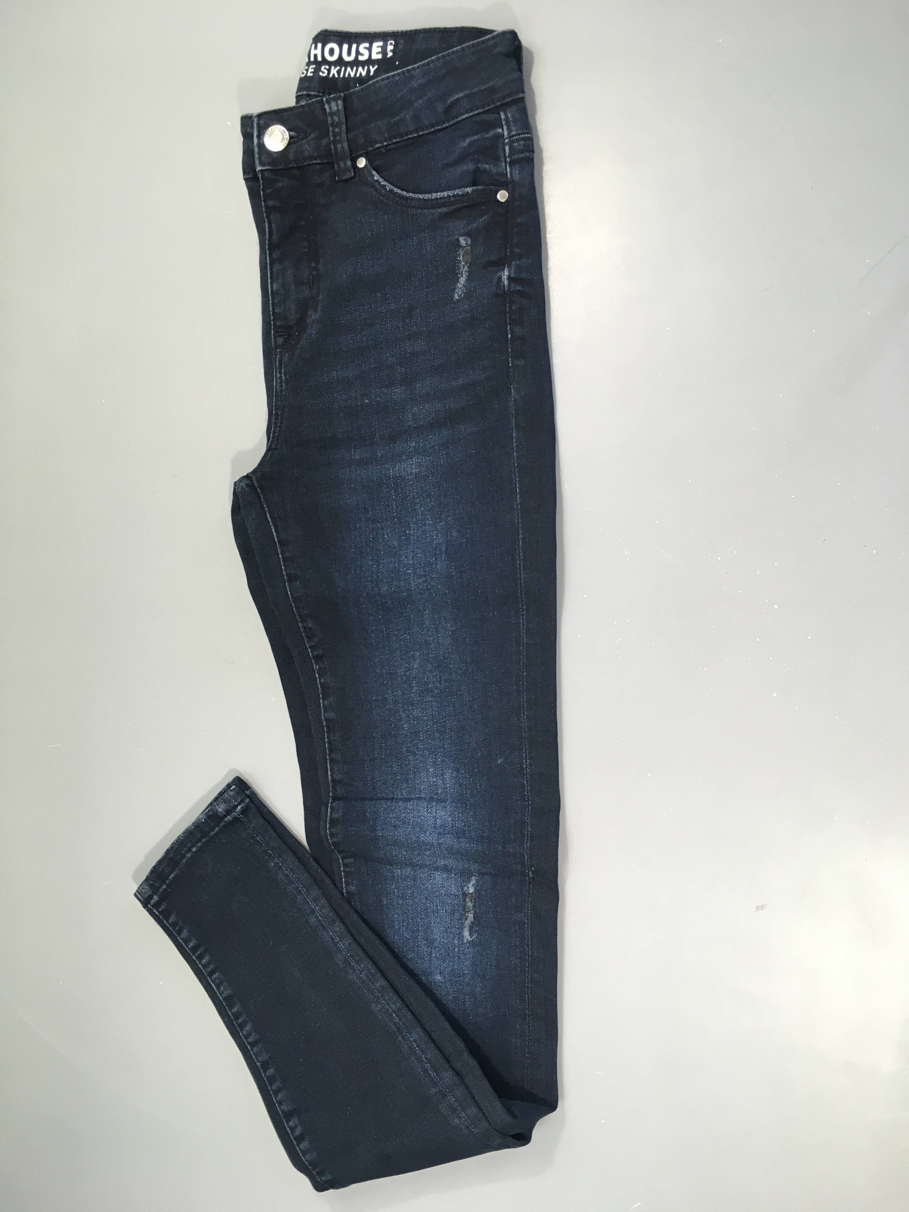Jeans foncé skinny  effet éraillé 34