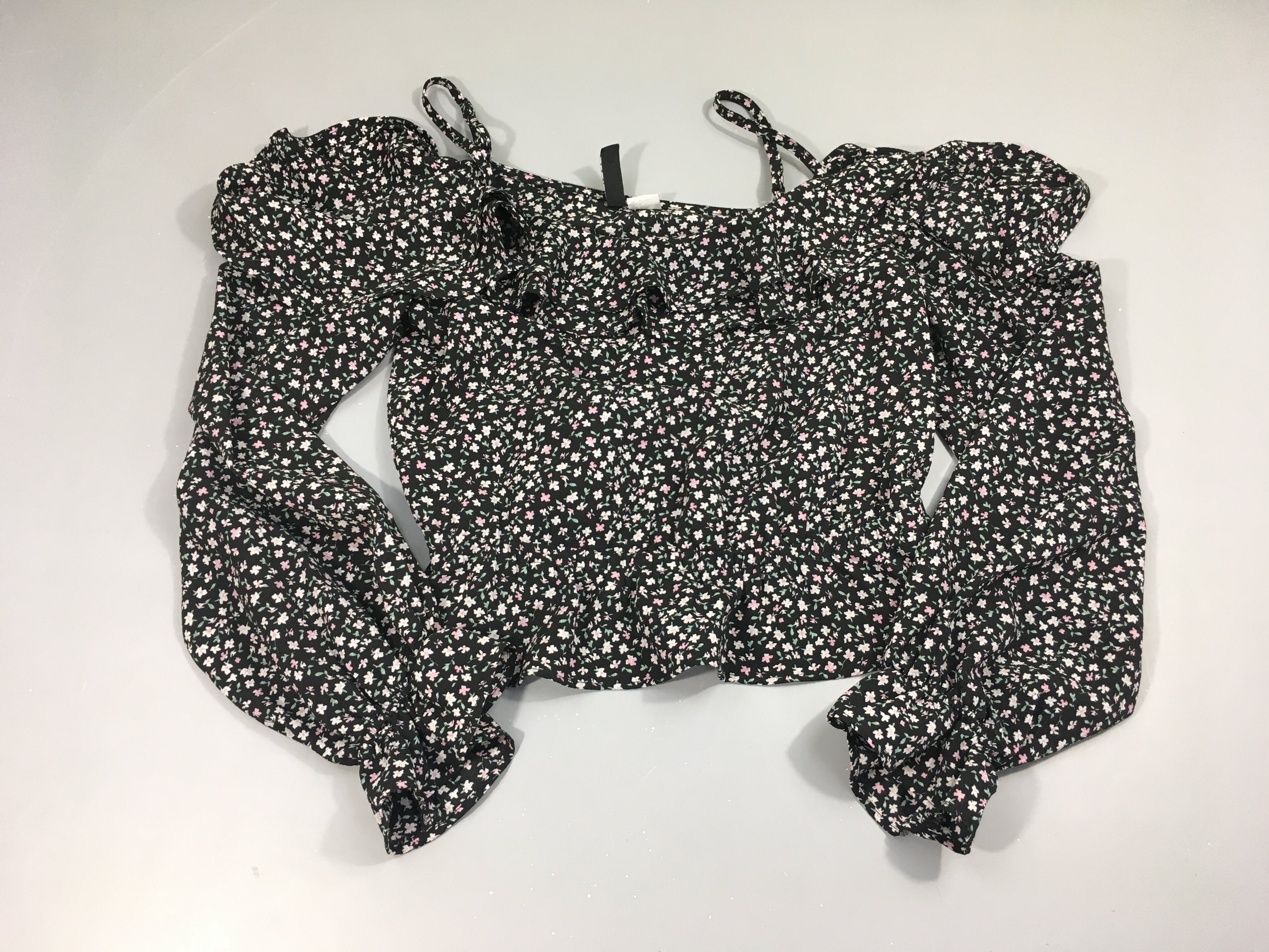 Blouse ml noire fleurie