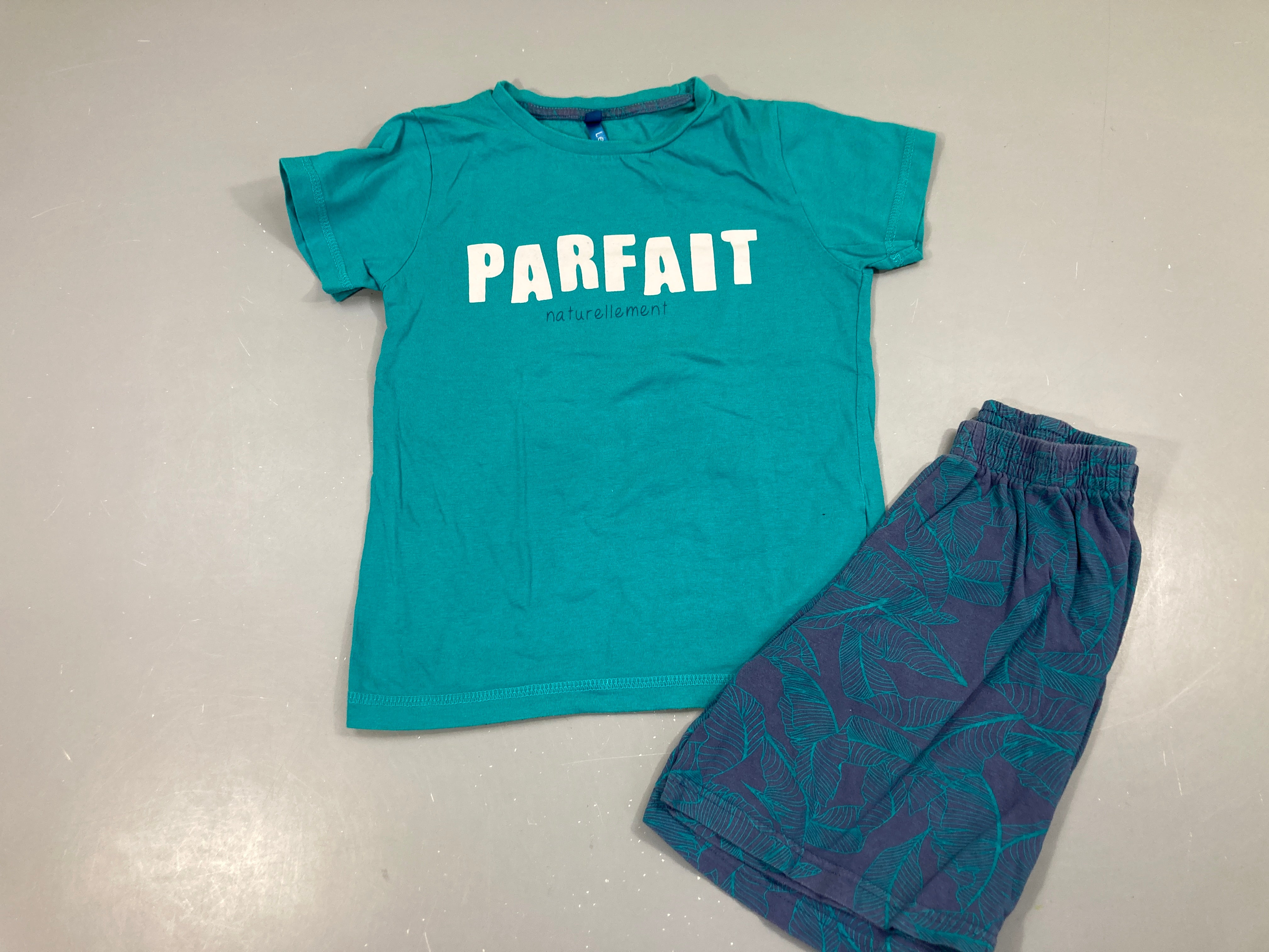 Pyjashort 2pcs jersey turquoise Parfait légèrement bouloché