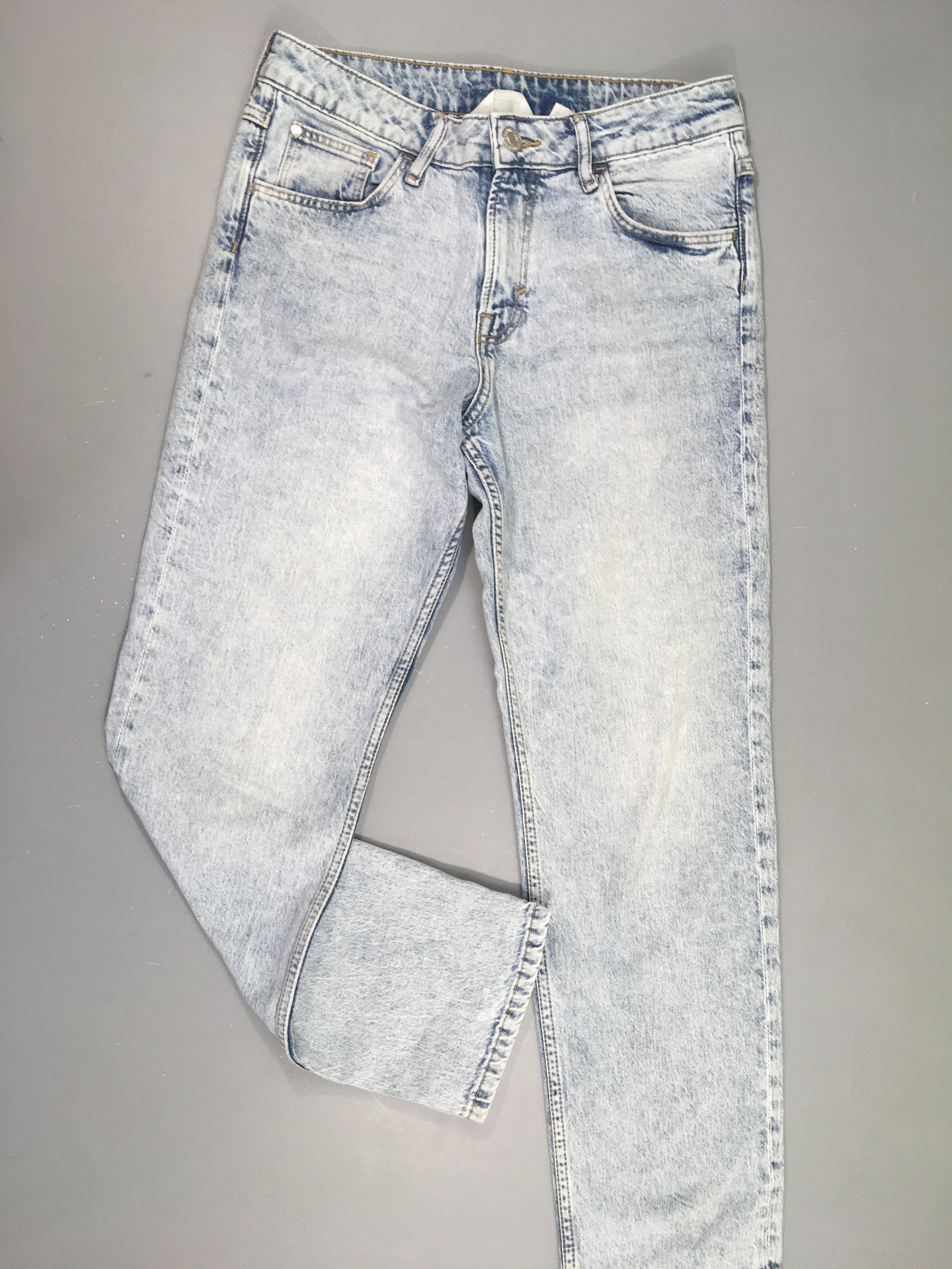 Jeans clair Relaxed Fit Petites taches cuisse