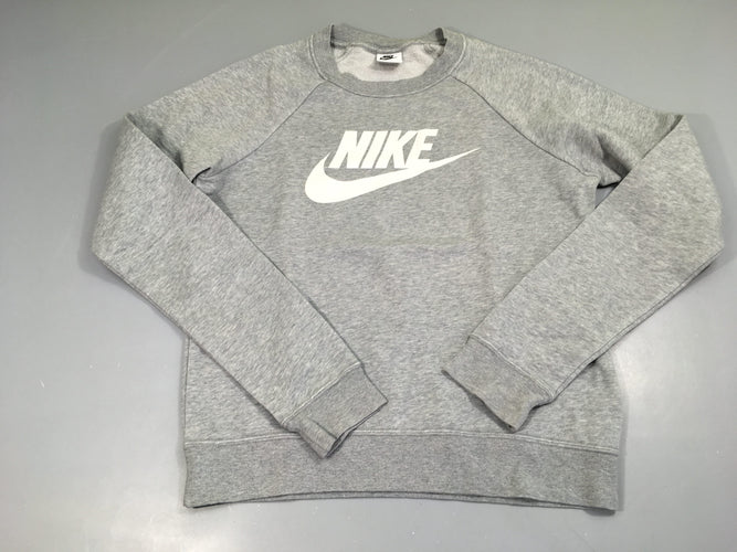 Sweat gris Nike Légèrement bouloché, moins cher chez Petit Kiwi