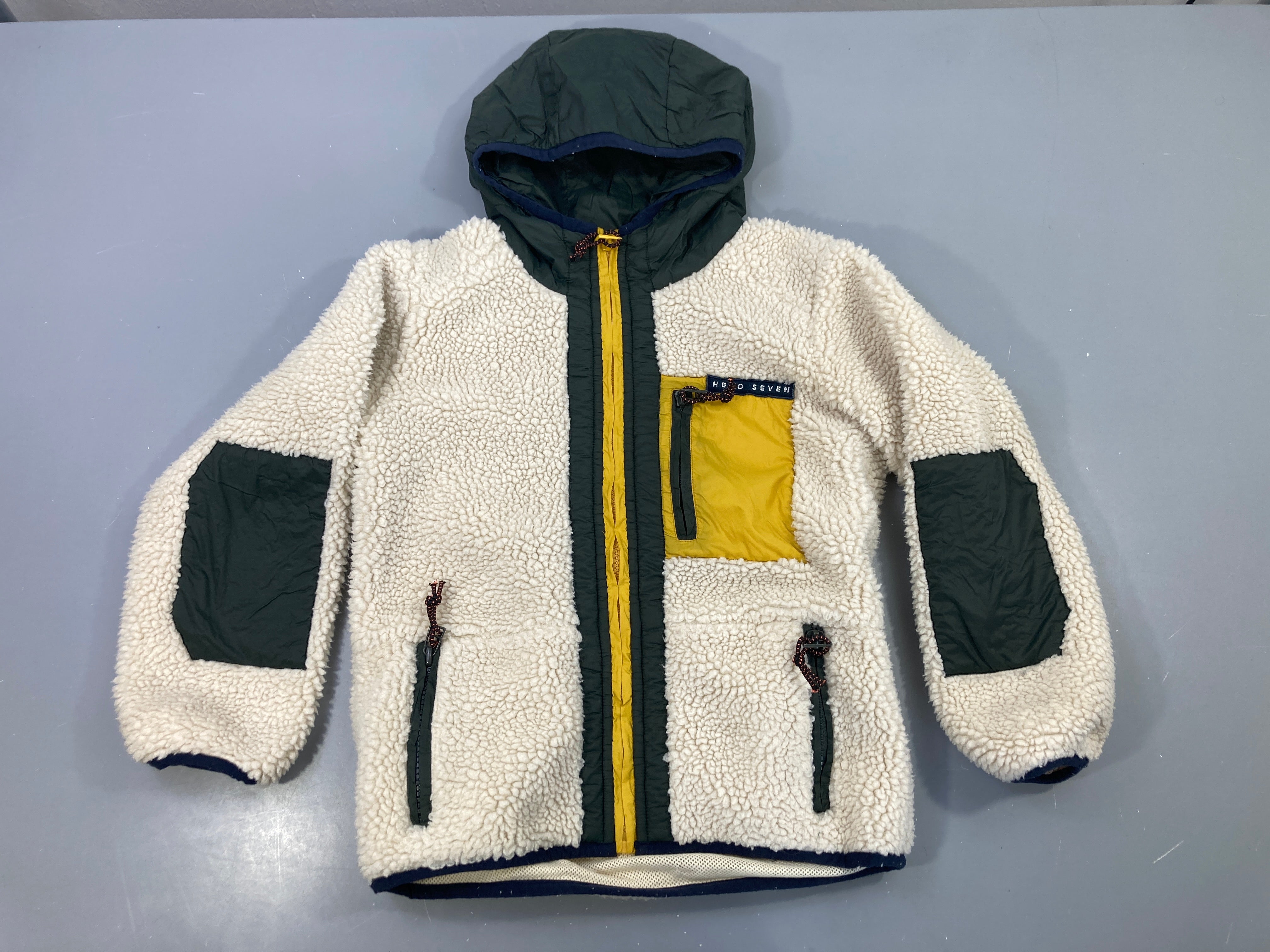 Veste zippée capuche sherpa écru kaki jaune, poches zippées, Hello Seven, Hero Seven