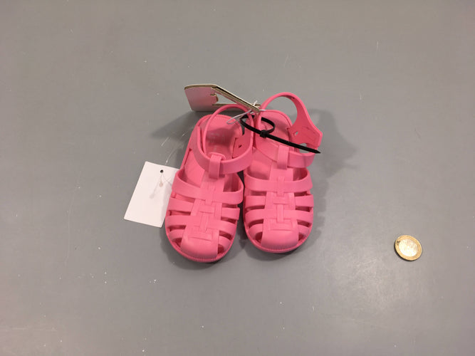 NEUF Sandales plastique rose, 23, moins cher chez Petit Kiwi