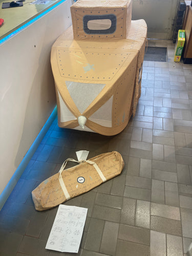 Tente de jeu sous-marin, 80€ neuf, moins cher chez Petit Kiwi