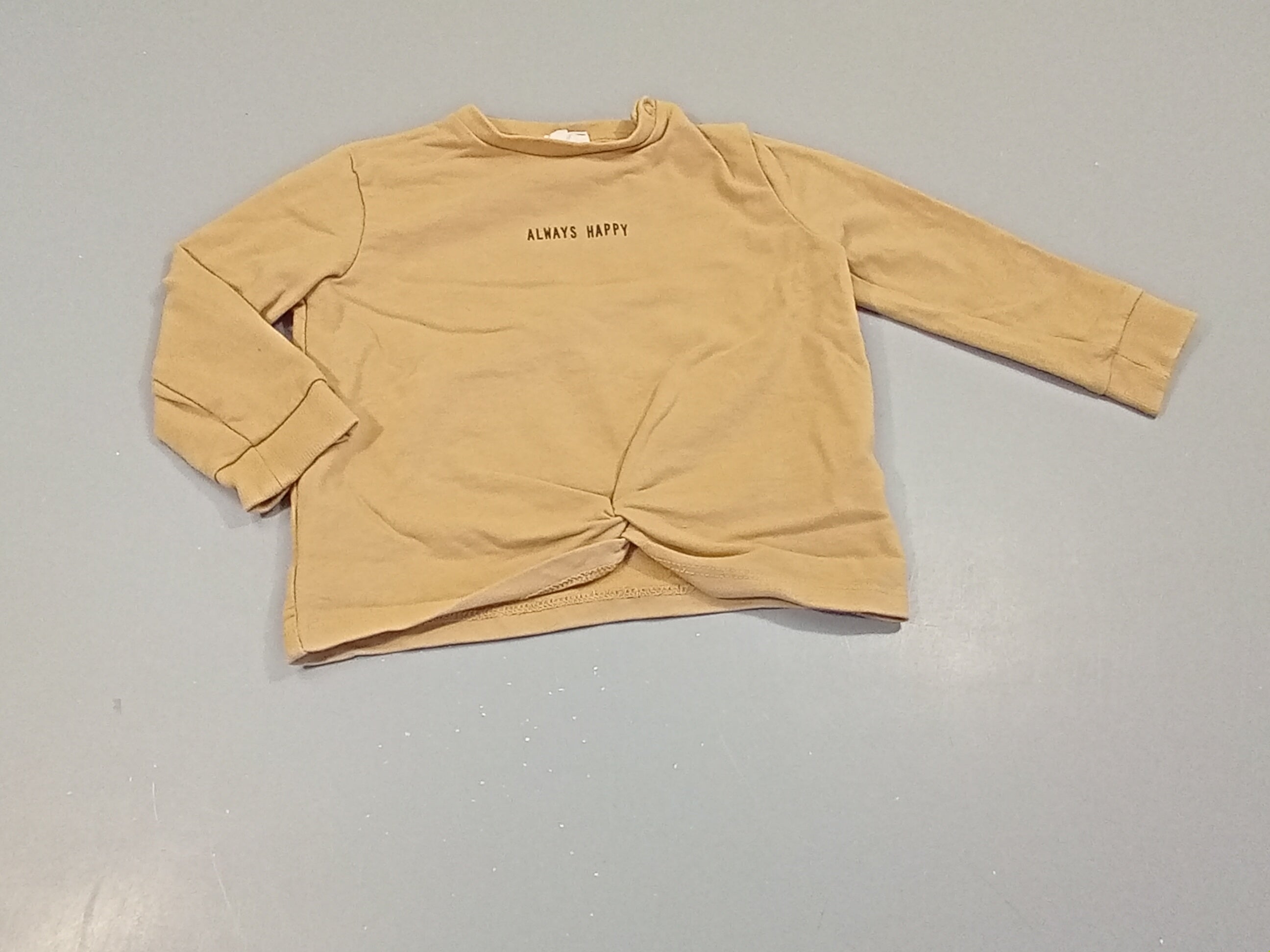 Sweat beige noué ventre 
